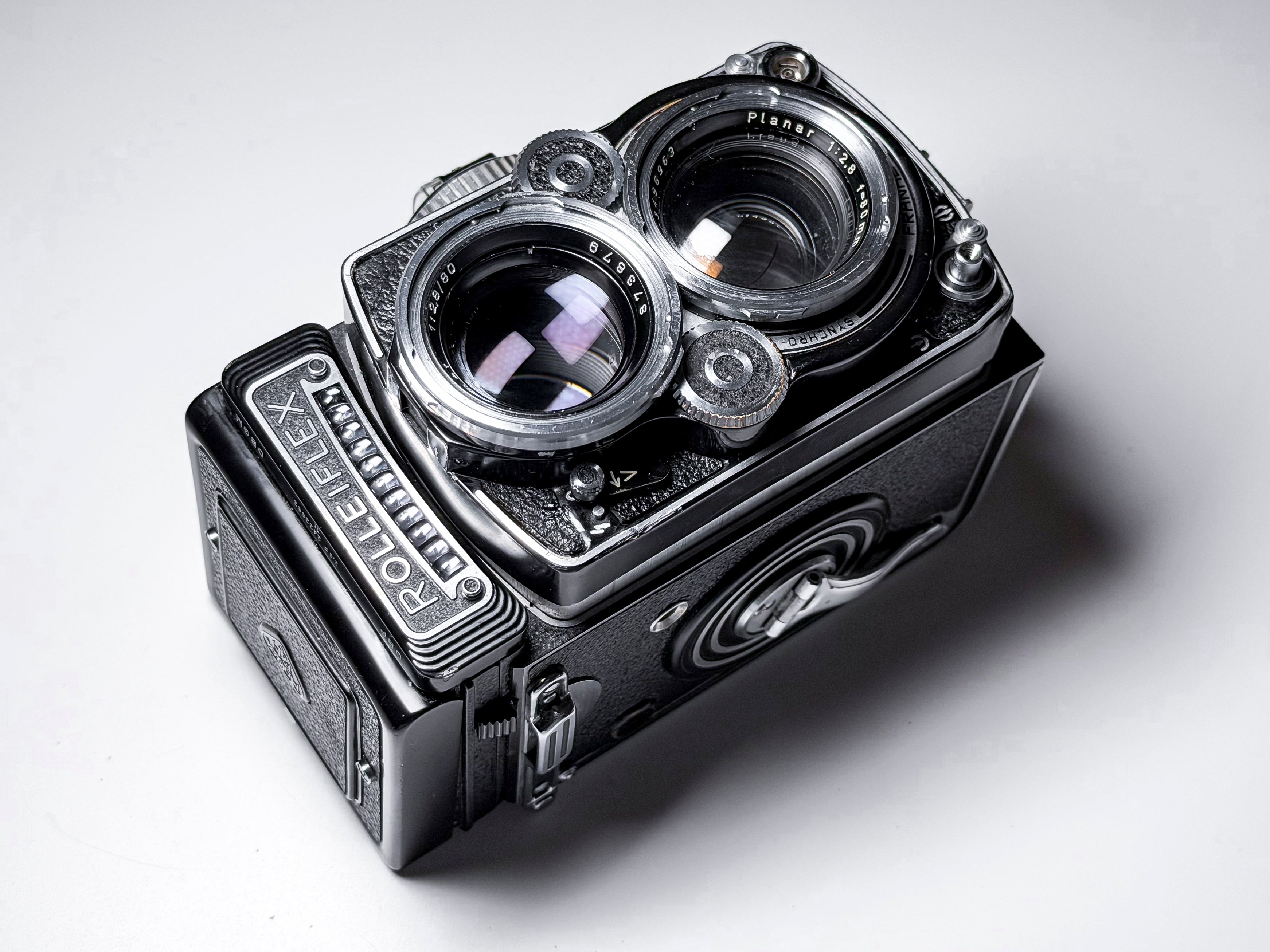 Rolleiflex 2.8F Medium Format TLR Planar, Excellent Film Tested with Accessories