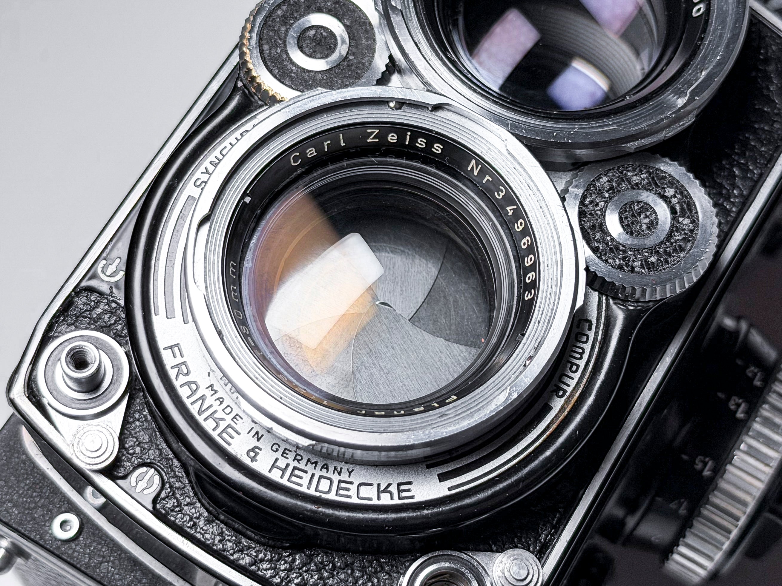 Rolleiflex 2.8F Medium Format TLR Planar, Excellent Film Tested with Accessories