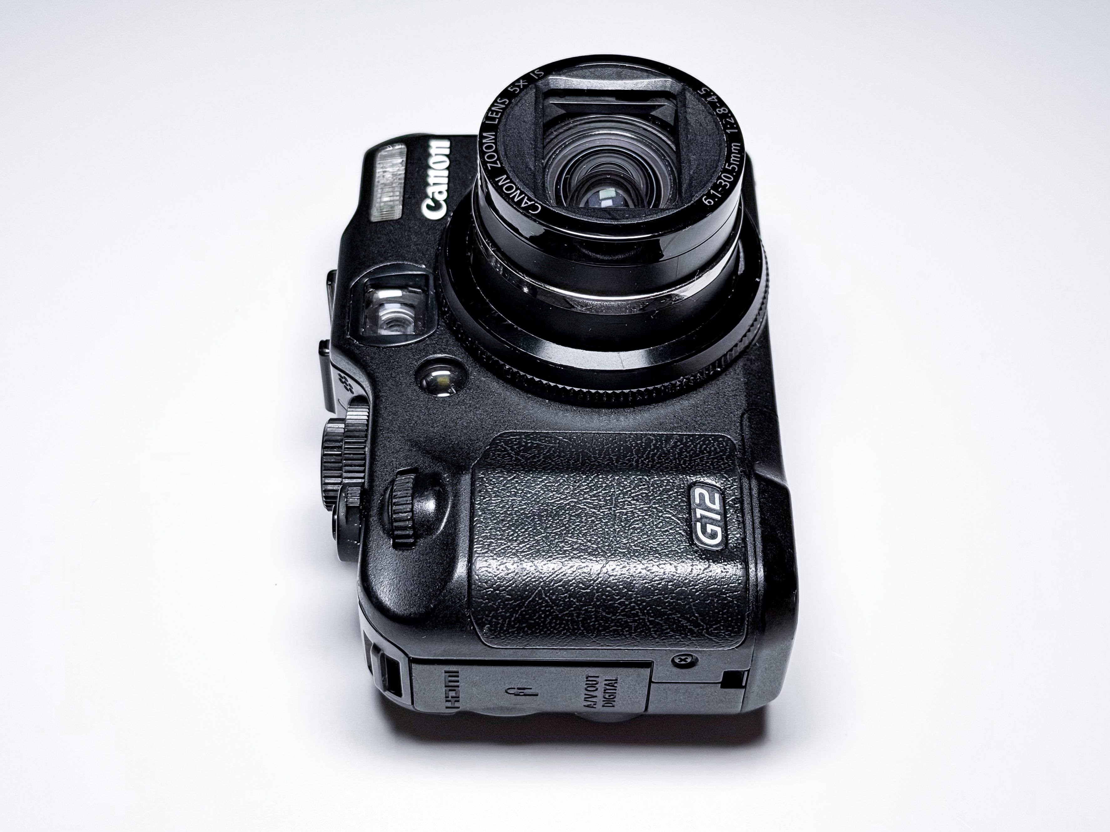 Canon G12 Powershot CCD + Waterproof Case - Excellent 1 Year Warranty