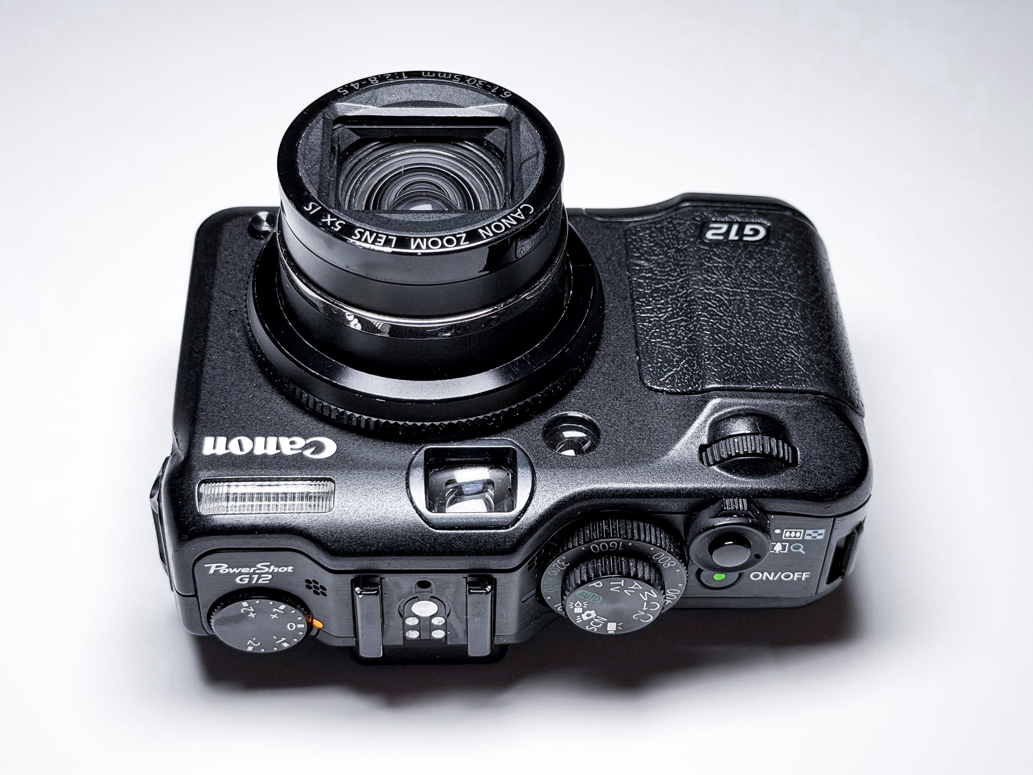 Canon G12 Powershot CCD + Waterproof Case - Excellent 1 Year Warranty