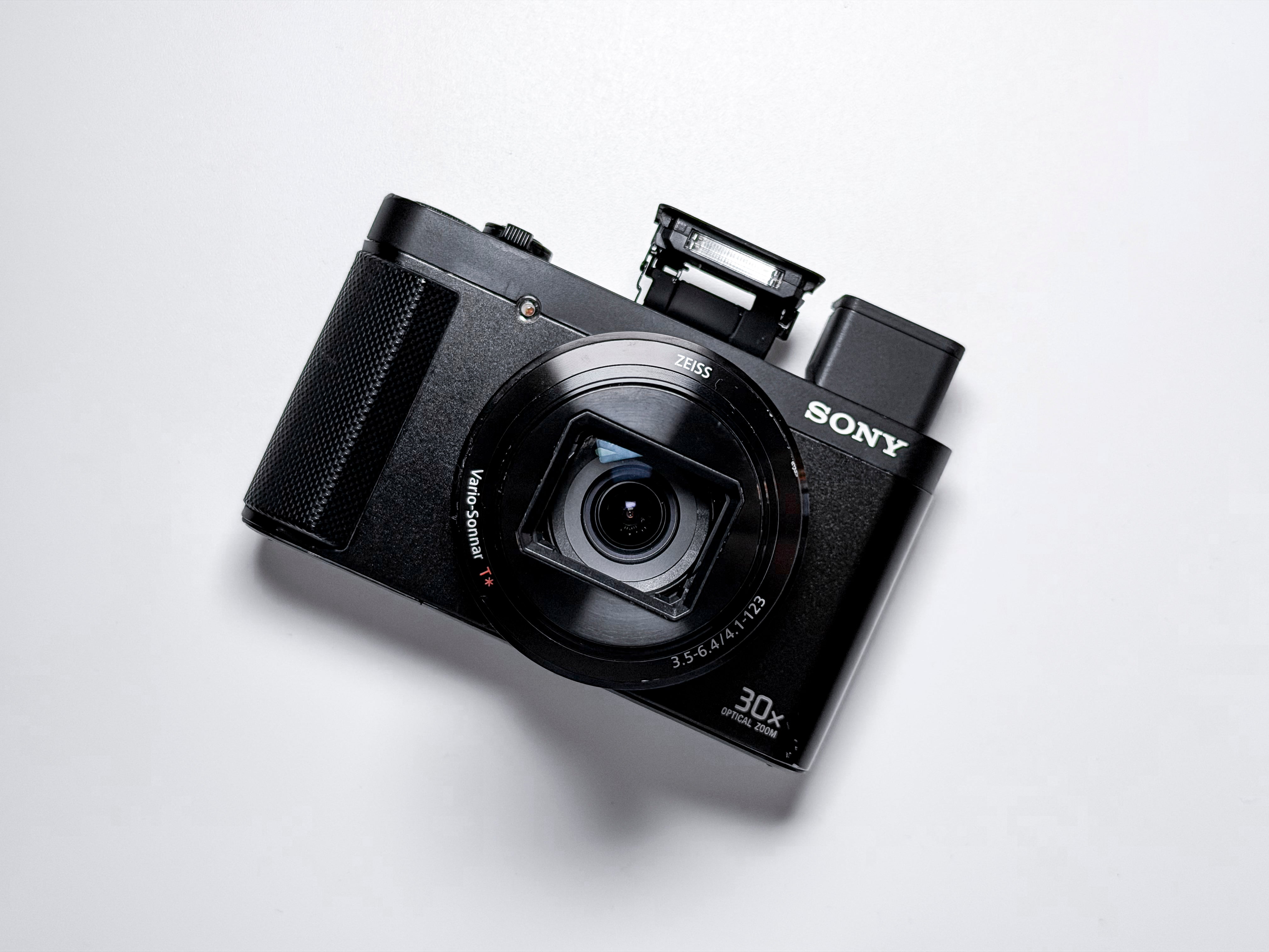 Sony HX80 HX-80 Cyber-shot Zeiss 30x Zoom - 1 Year Warranty, Perfectly Working