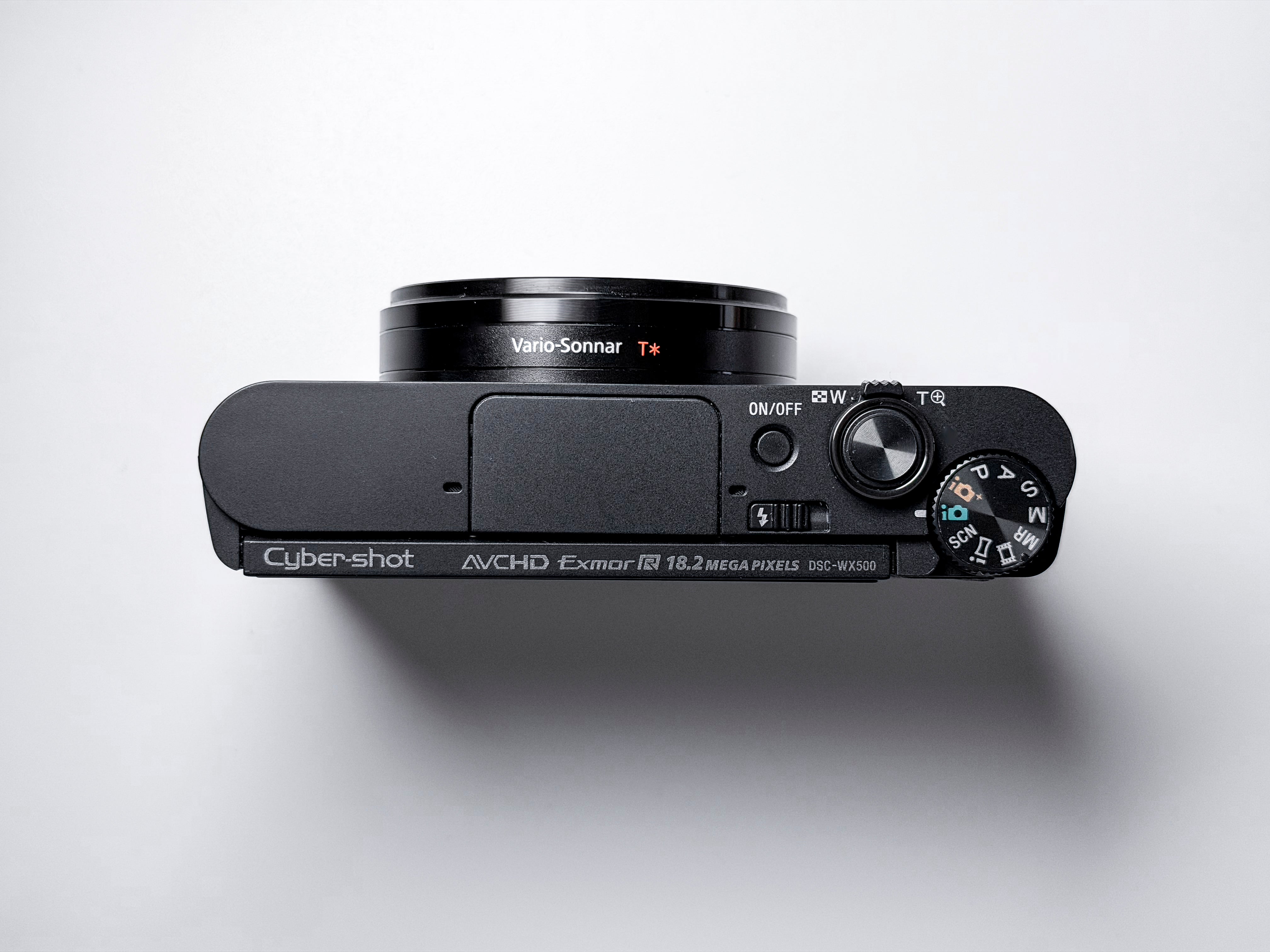 Sony WX500 WX-500 Cyber-shot Zeiss 30x Zoom Digital Compact Camera