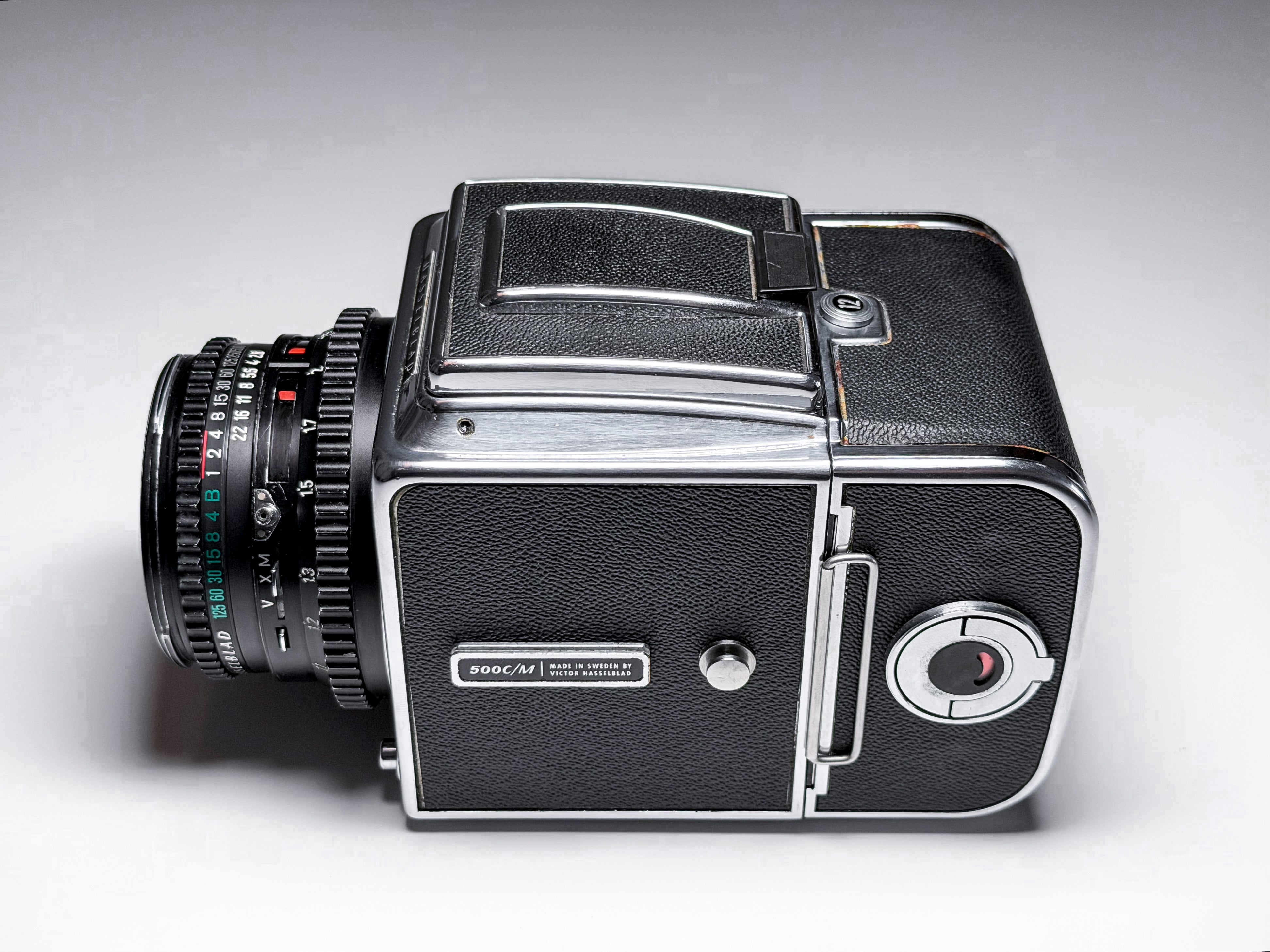 Hasselblad 500 CM c/m + 80mm Zeiss T* + Acute Matte Screen - CLA, Excellent Condition