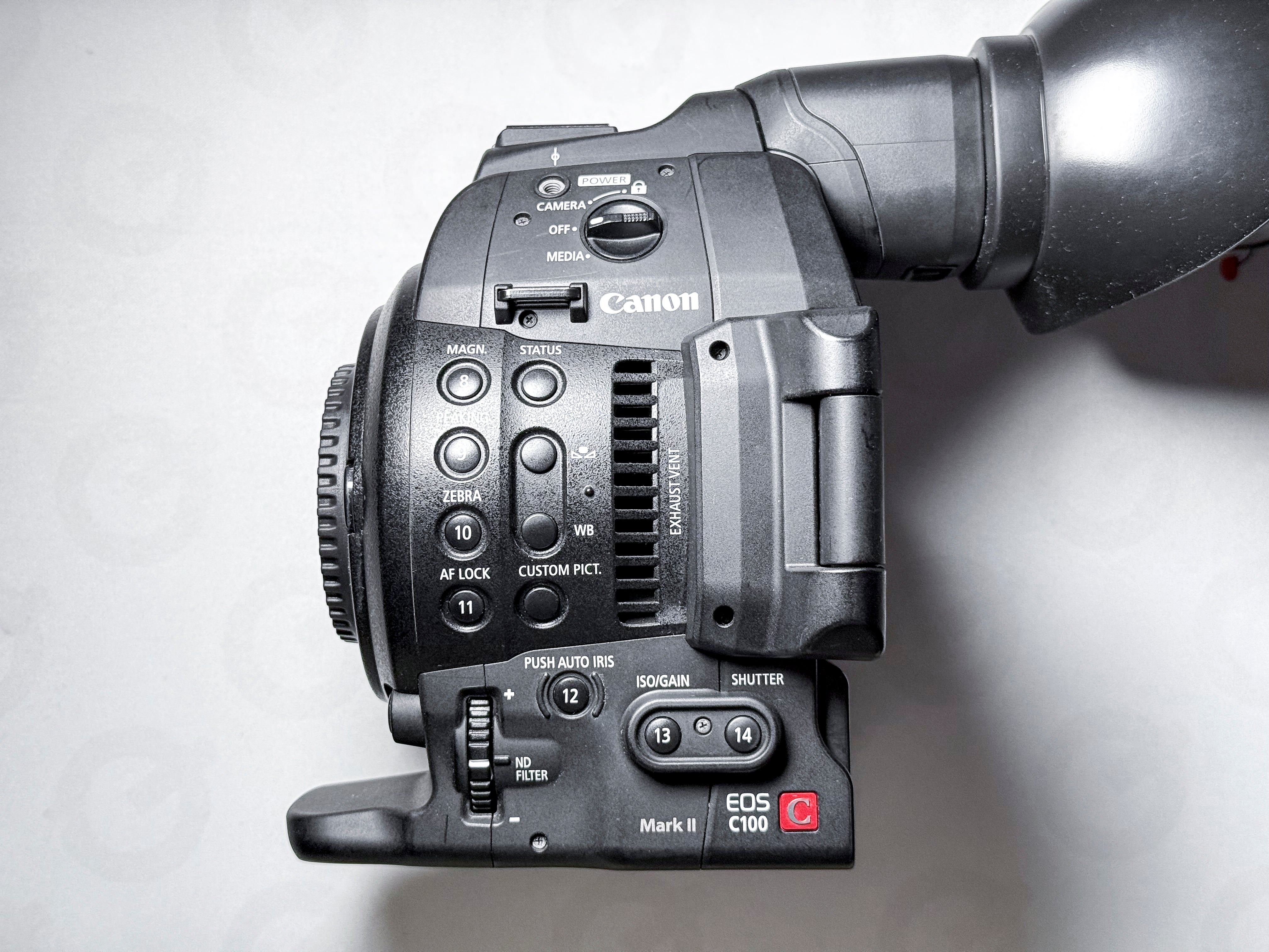 Canon EOS C100 Mark II - 440 Hours Only - Warranty, Perfectly Working