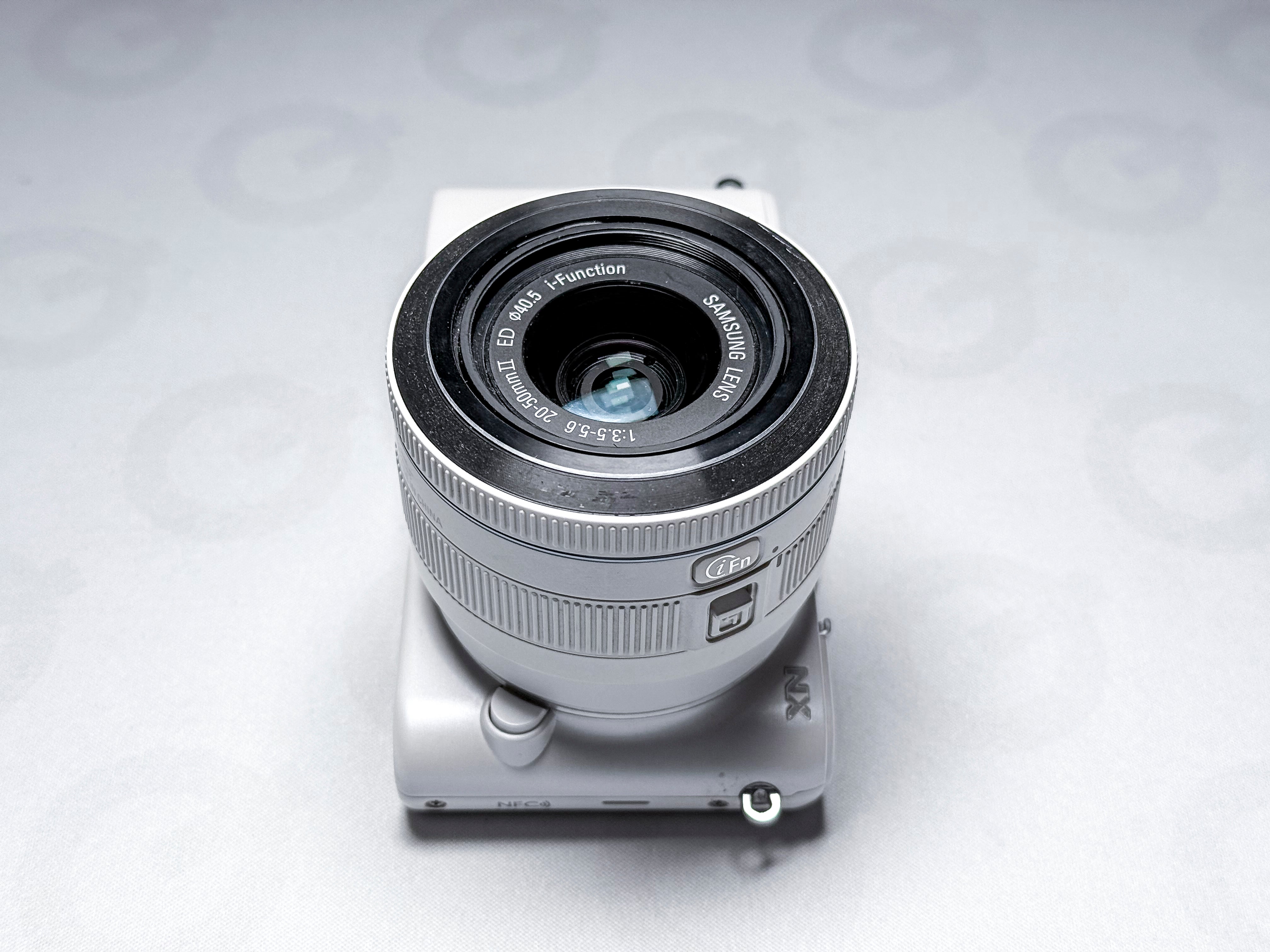 Samsung NX2000 Mirrorless + 20-50mm APS-C - Garanzia, Perfettamente Funzionante