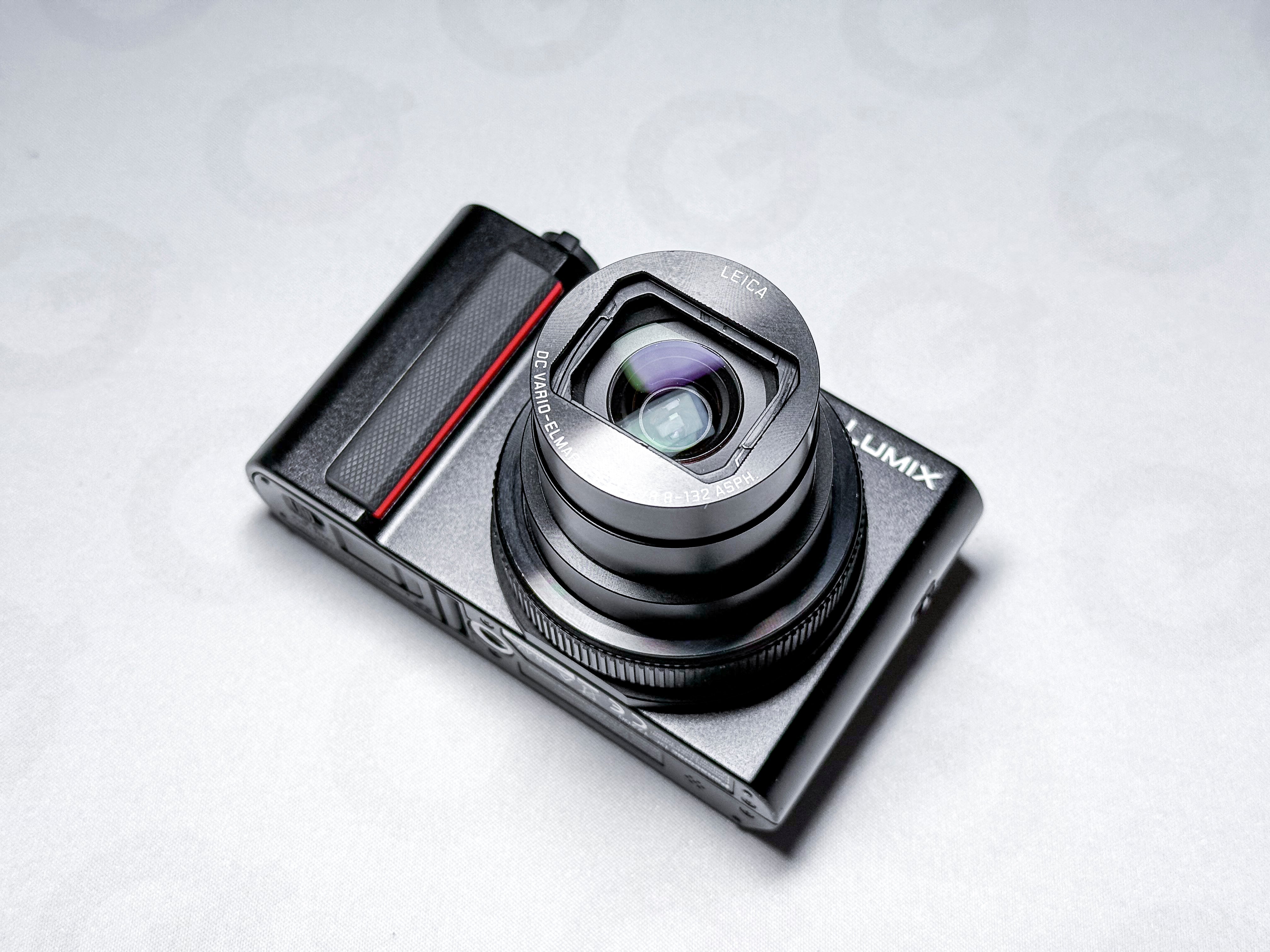 Panasonic Lumix TZ200 / ZS220 / ZS200 Leica 24-360mm 1" - Working, Screen Issue