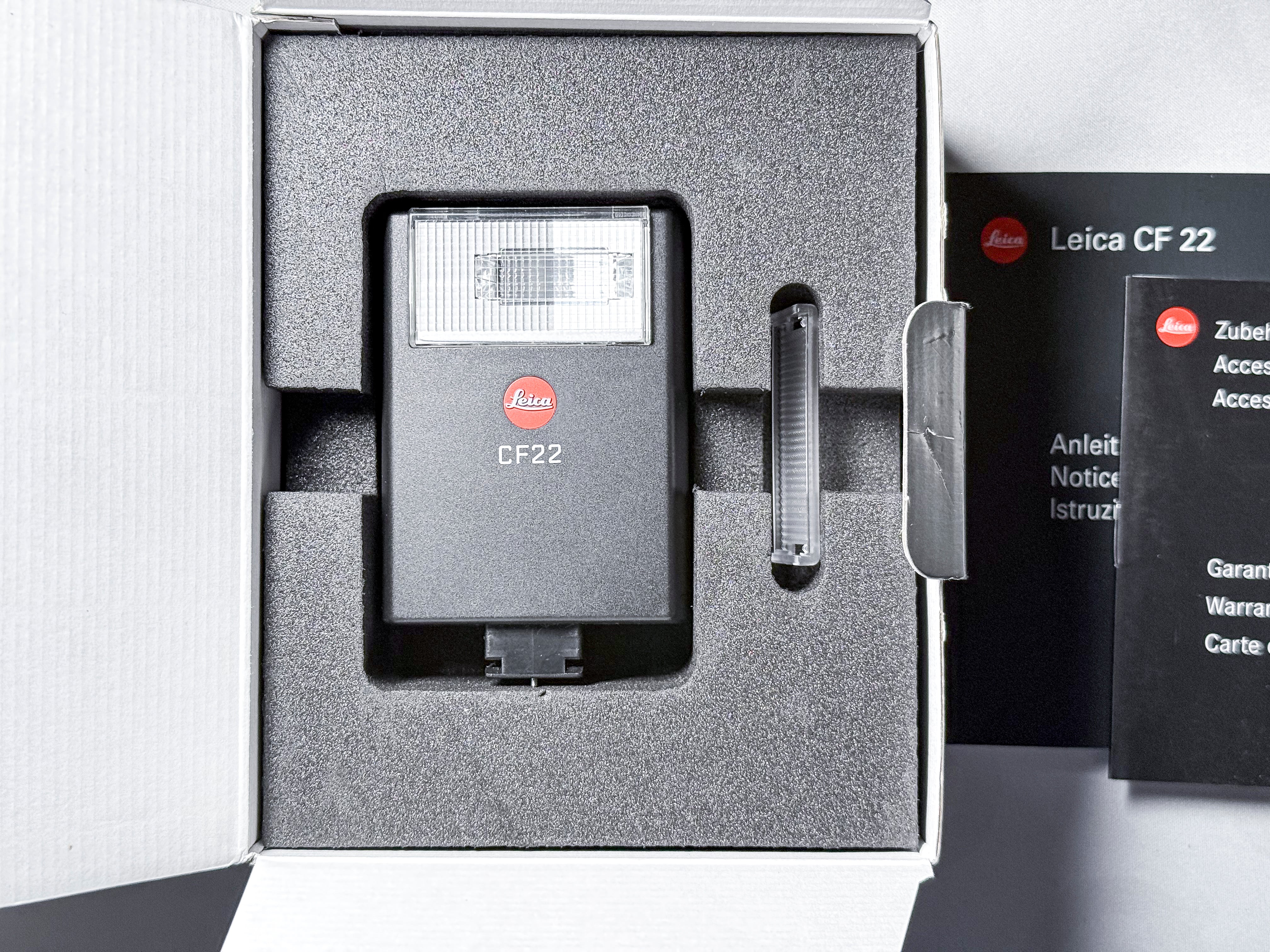 Leica CF-22 TTL Flash - 1 anno di garanzia, perfetto con scatola