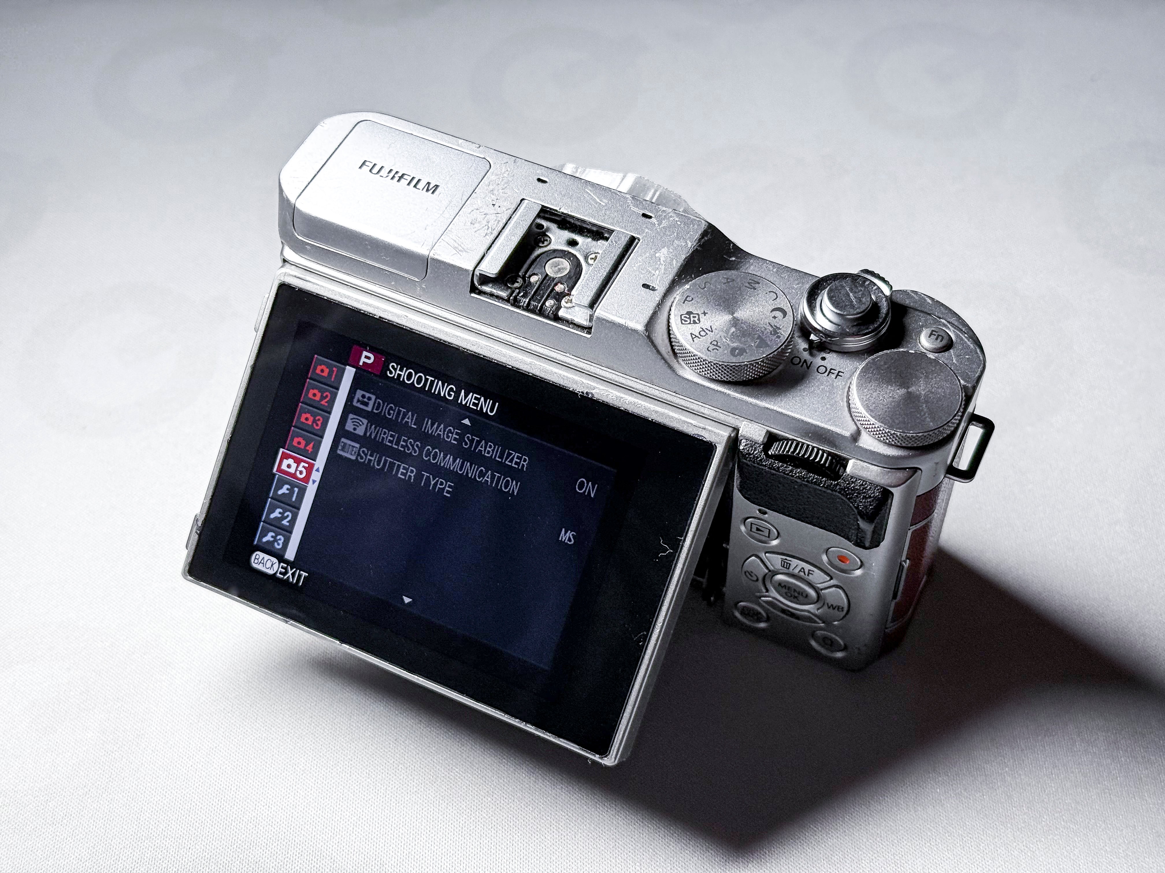 Fujifilm X-A2 Mirrorless Camera APS-C - Warranty, Perfectly Working XA2 Fuji