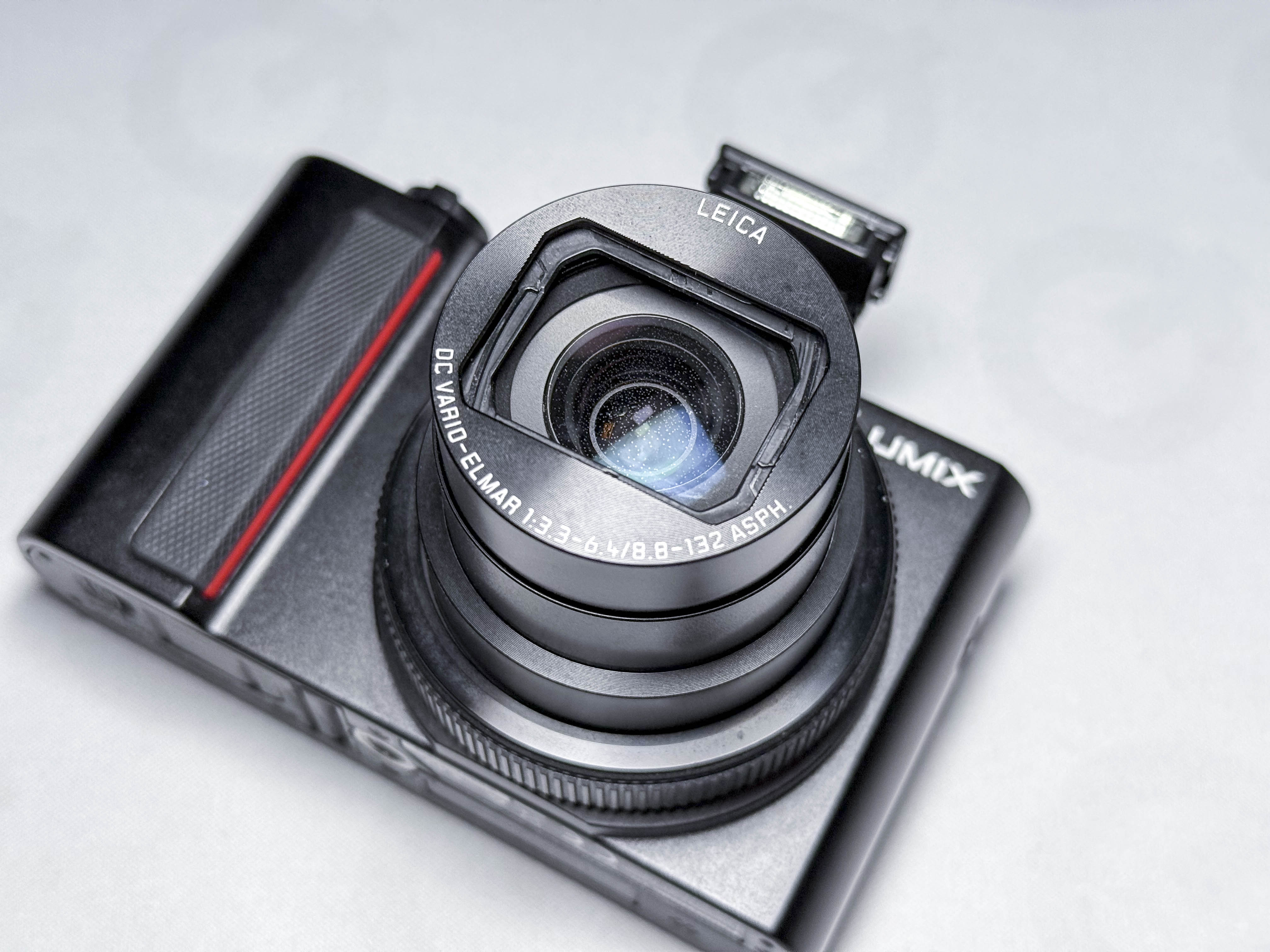 Panasonic Lumix TZ200 / ZS220 / ZS200 Leica Lens 24-360mm 1" - Working, Read