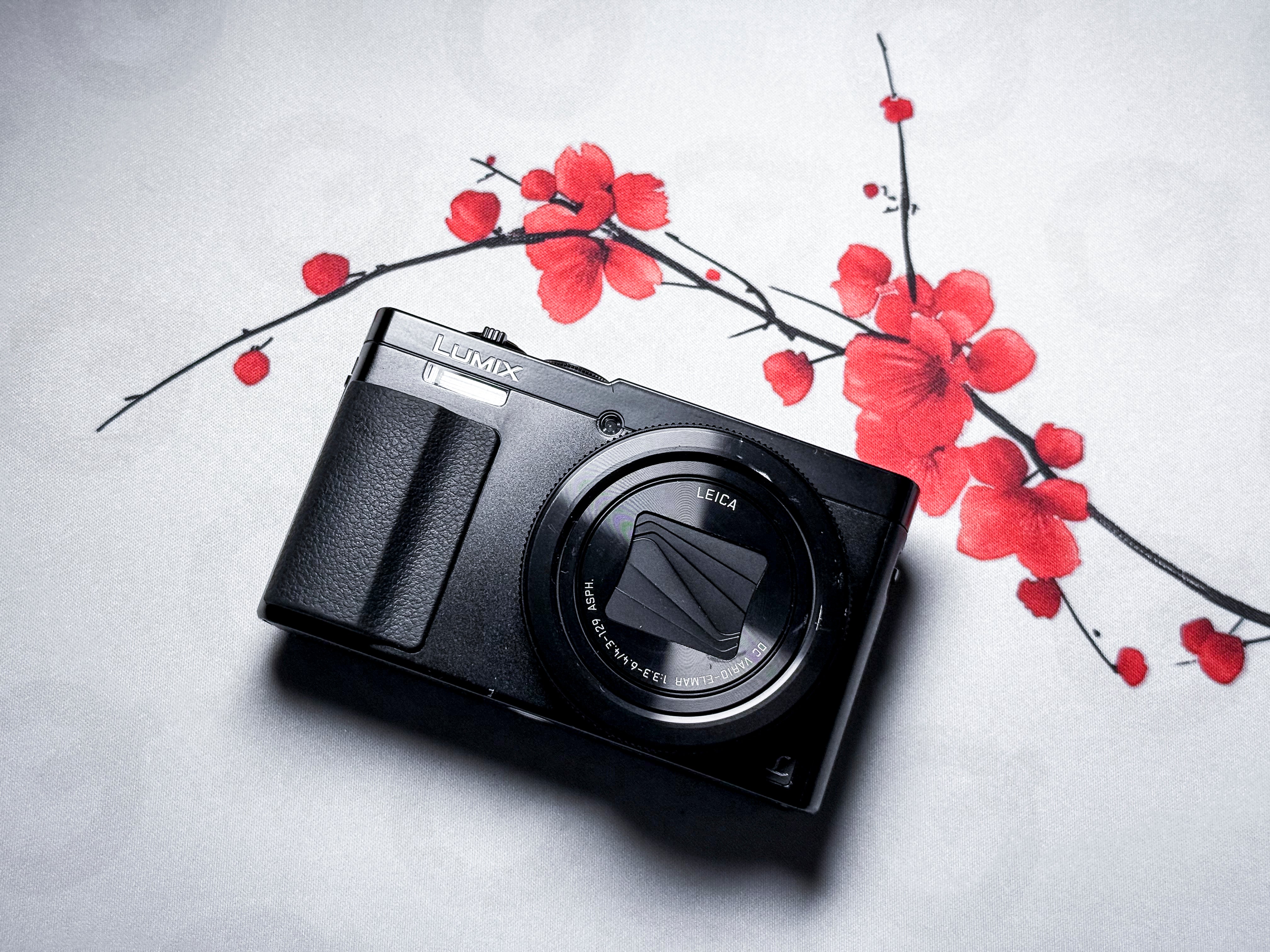 Panasonic Lumiz TZ70 (ZS50) 30x Zoom Leica - 1 Year Warranty, Perfectly Working