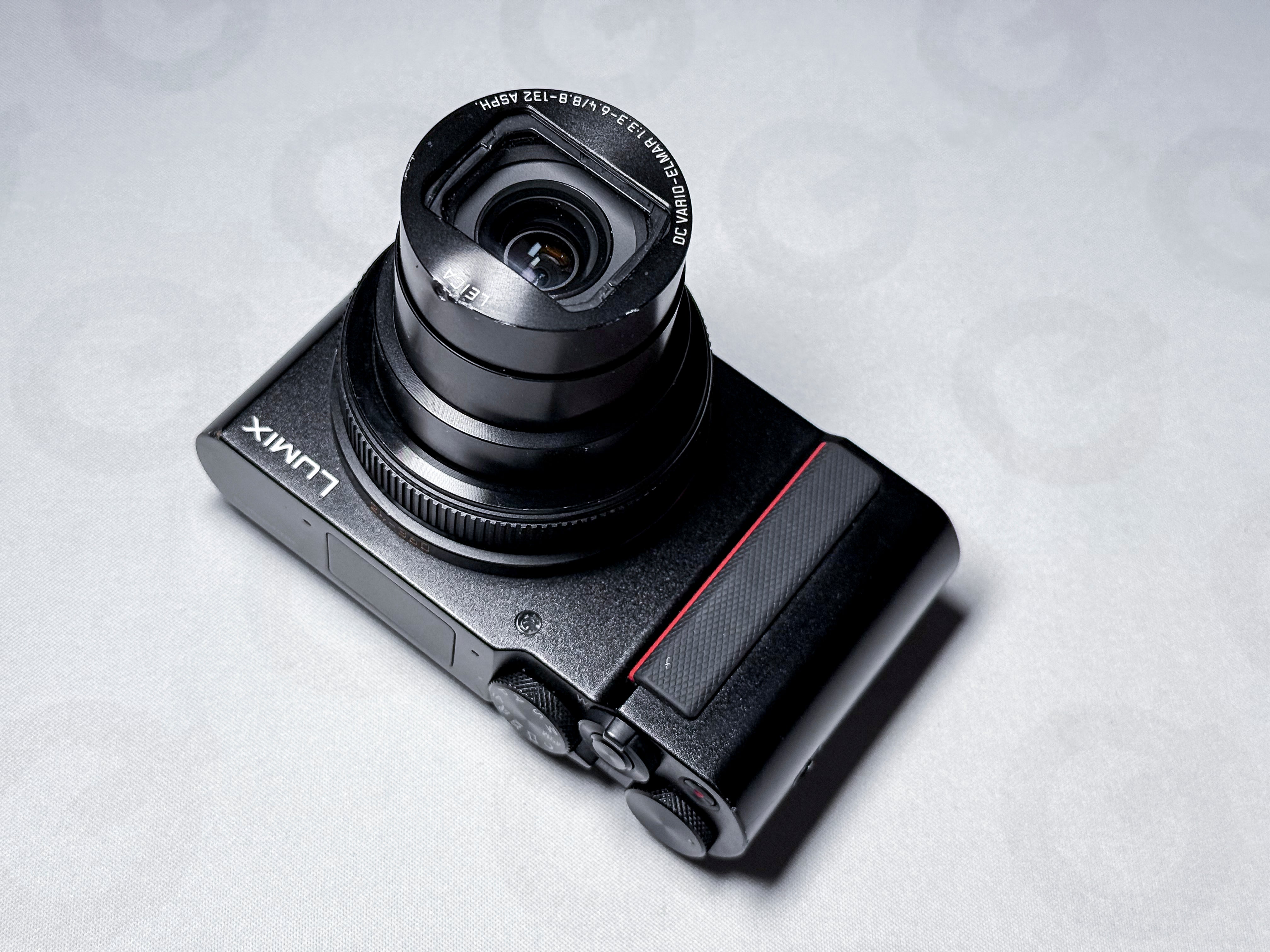 Panasonic Lumix TZ200 15x Leica Lens - 1 Year Warranty, Perfectly Working