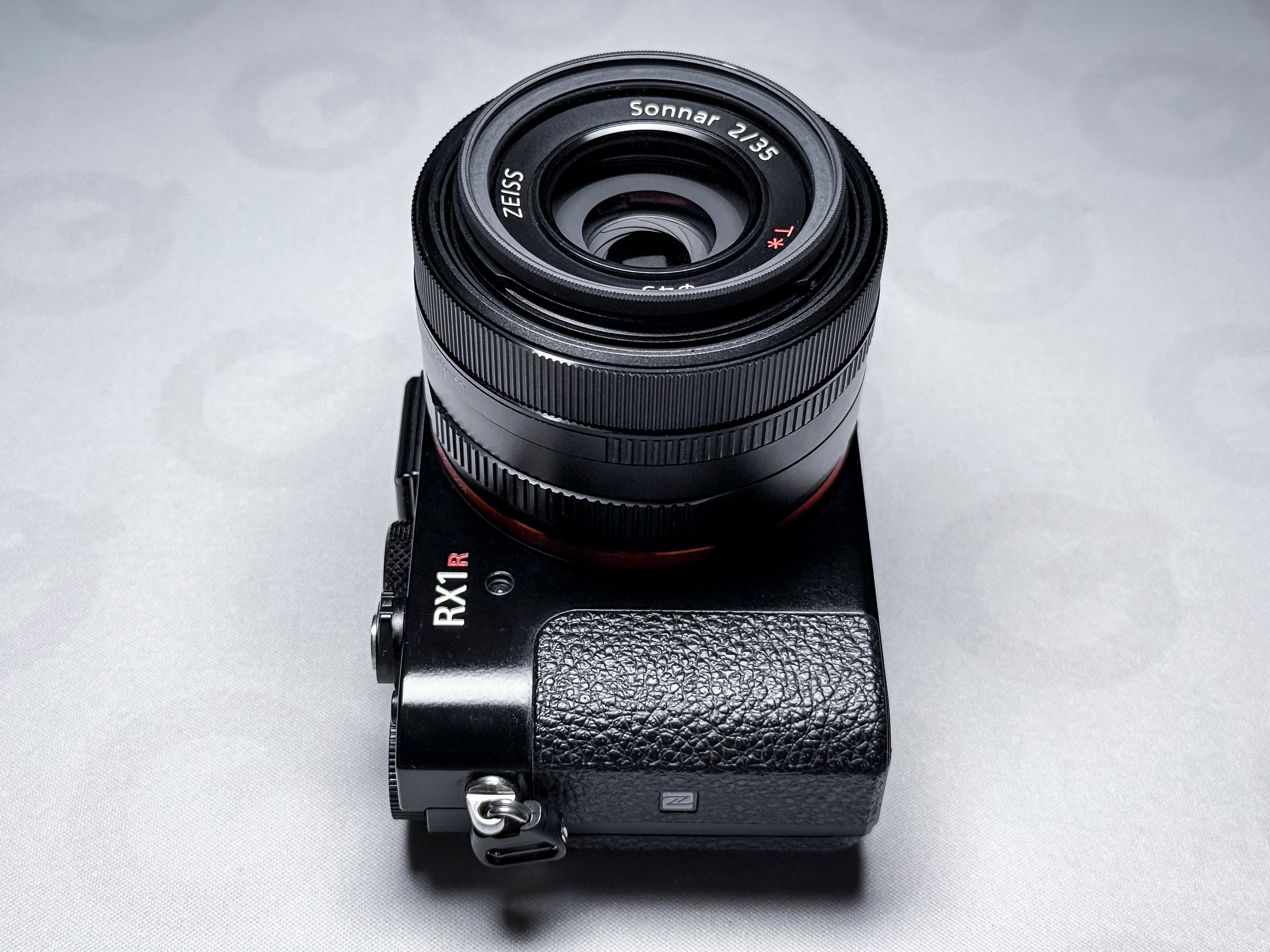 Sony RX1r II Full Frame Compact Camera Zeiss Lens - Excellent, Perfectly Working