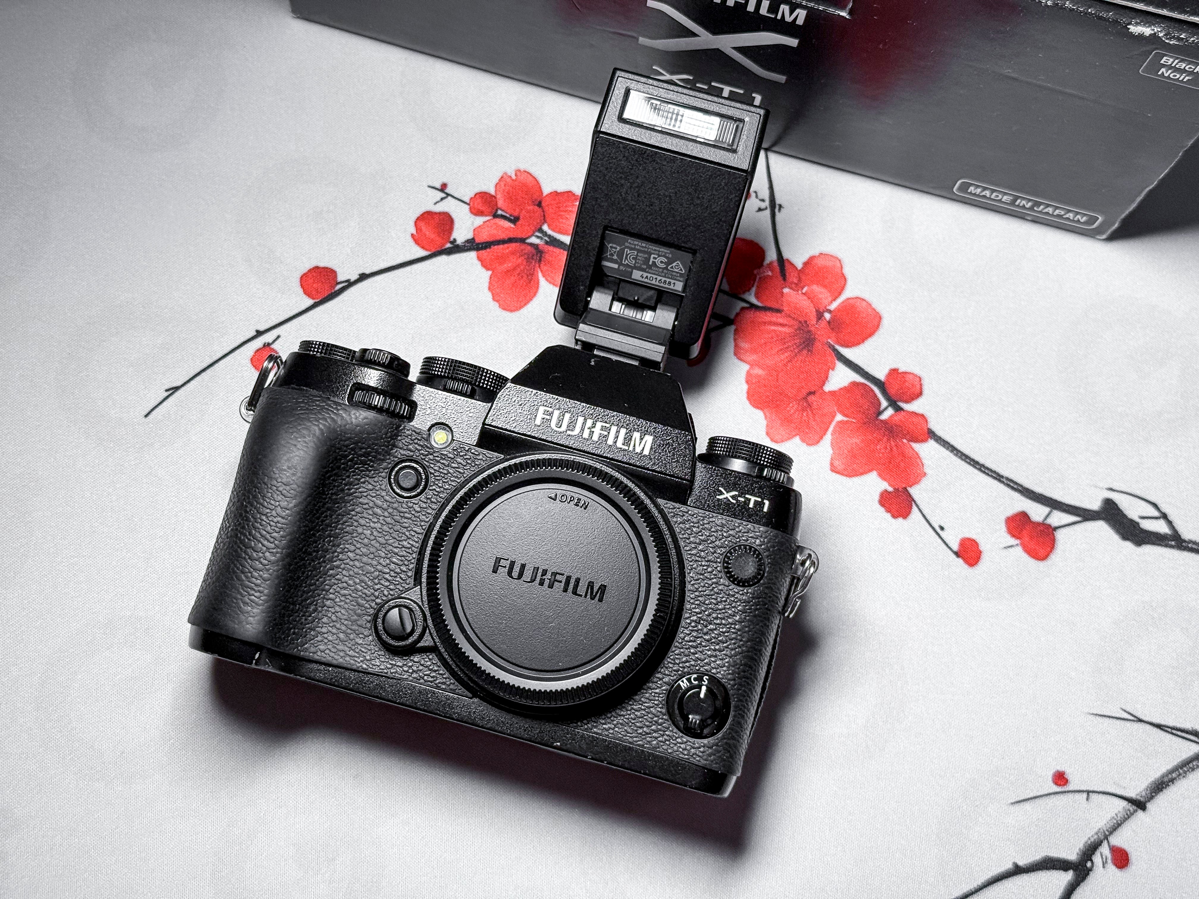 Fujifilm X-T1 Mirrorless APS-C - 1 Year Warranty, Excellent Fuji XT1