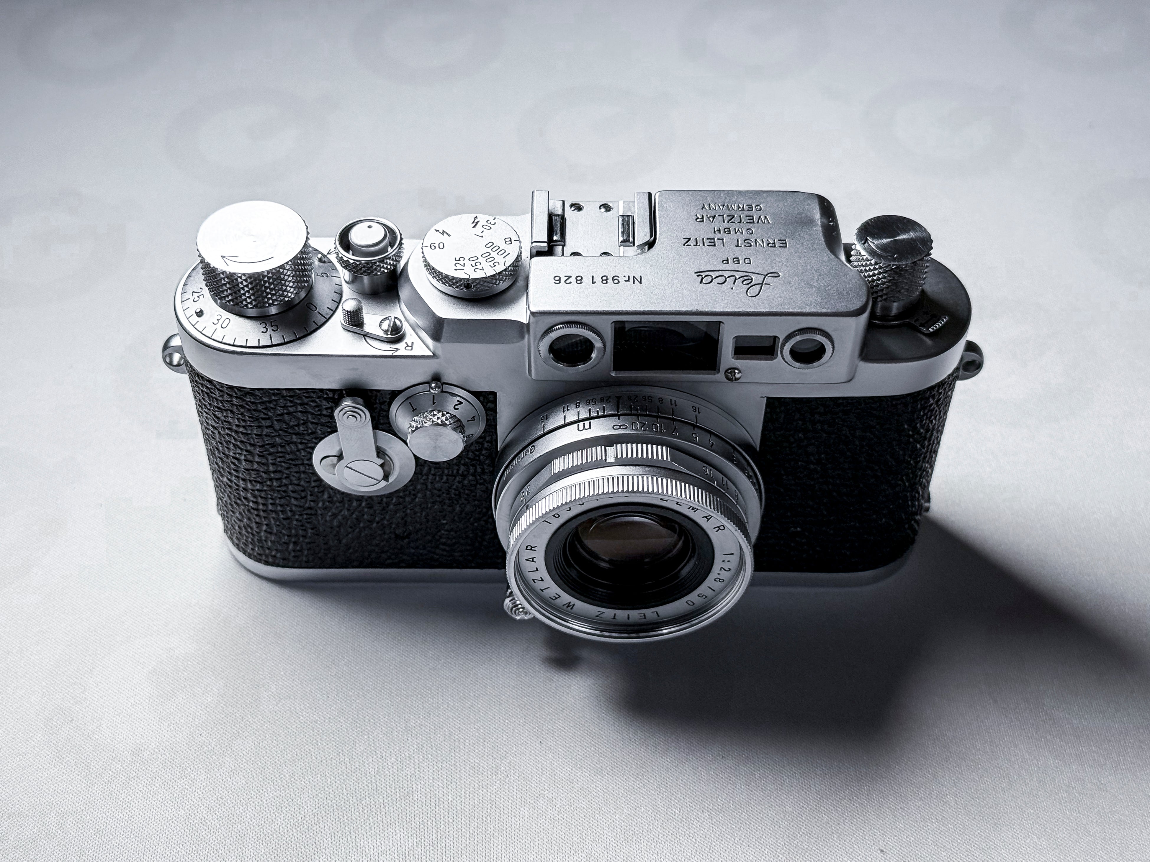 Rare! Leica IIIg + Elmar 50mm f/2.8 + Hood - Excellent Condition