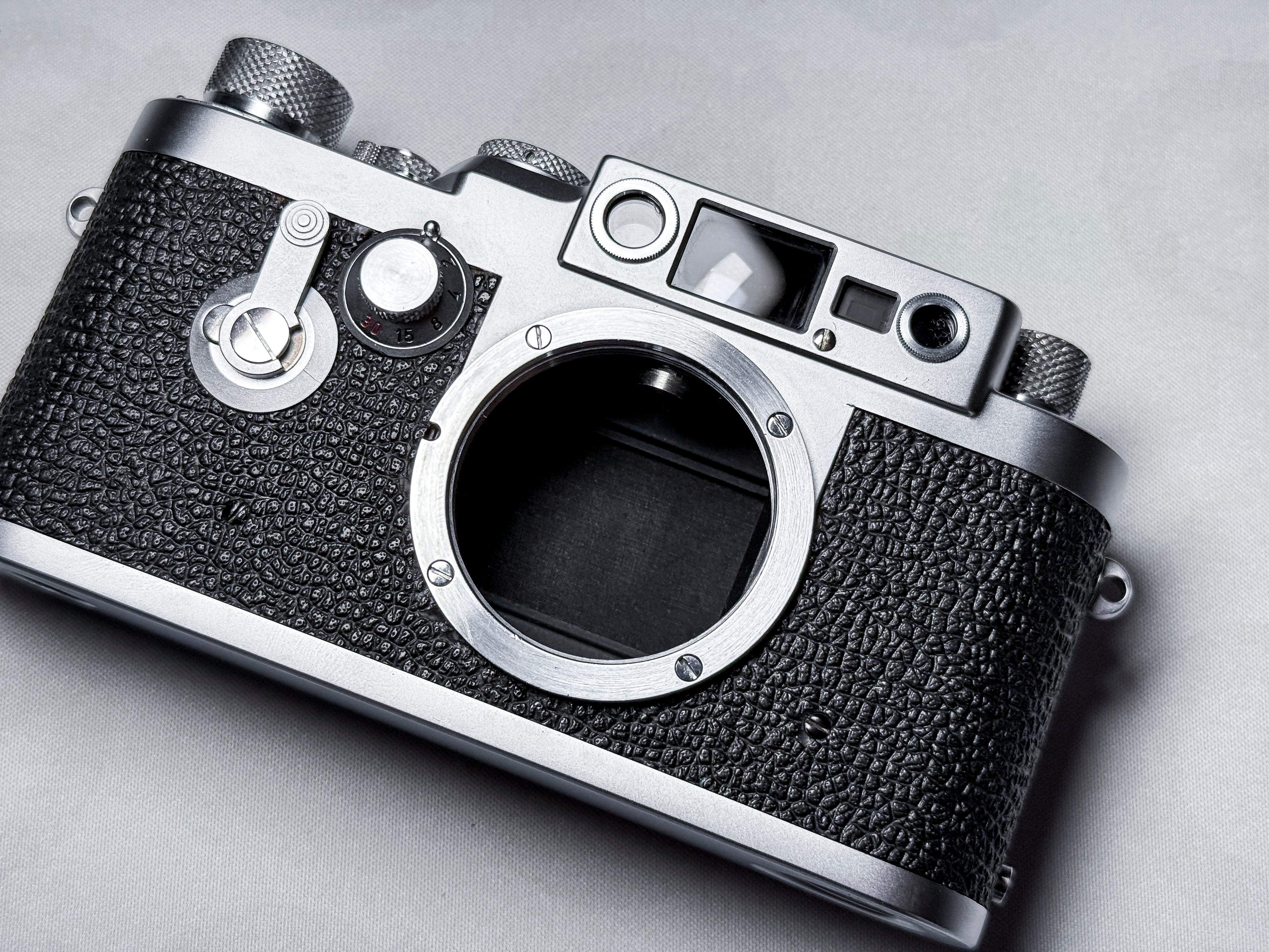 Rare! Leica IIIg + Elmar 50mm f/2.8 + Hood - Excellent Condition