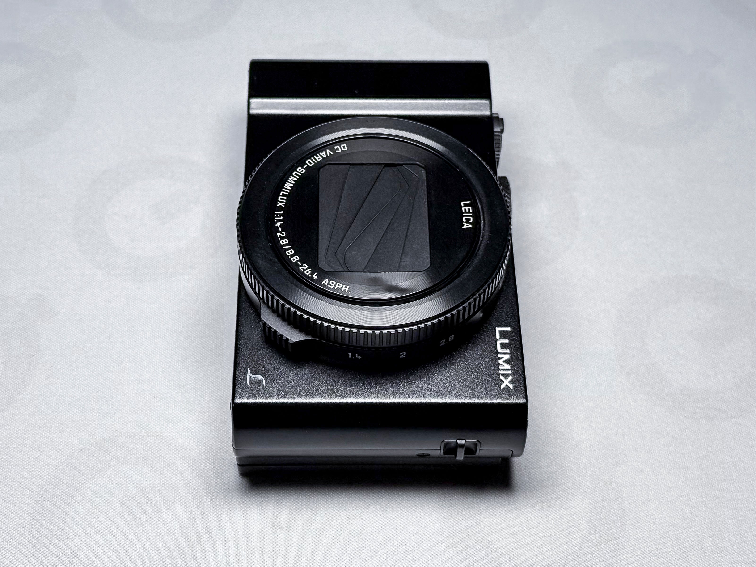 Panasonic Lumix LX15 - LX10 with Leica Summilux 4k Video - Warranty, Near Mint Condition
