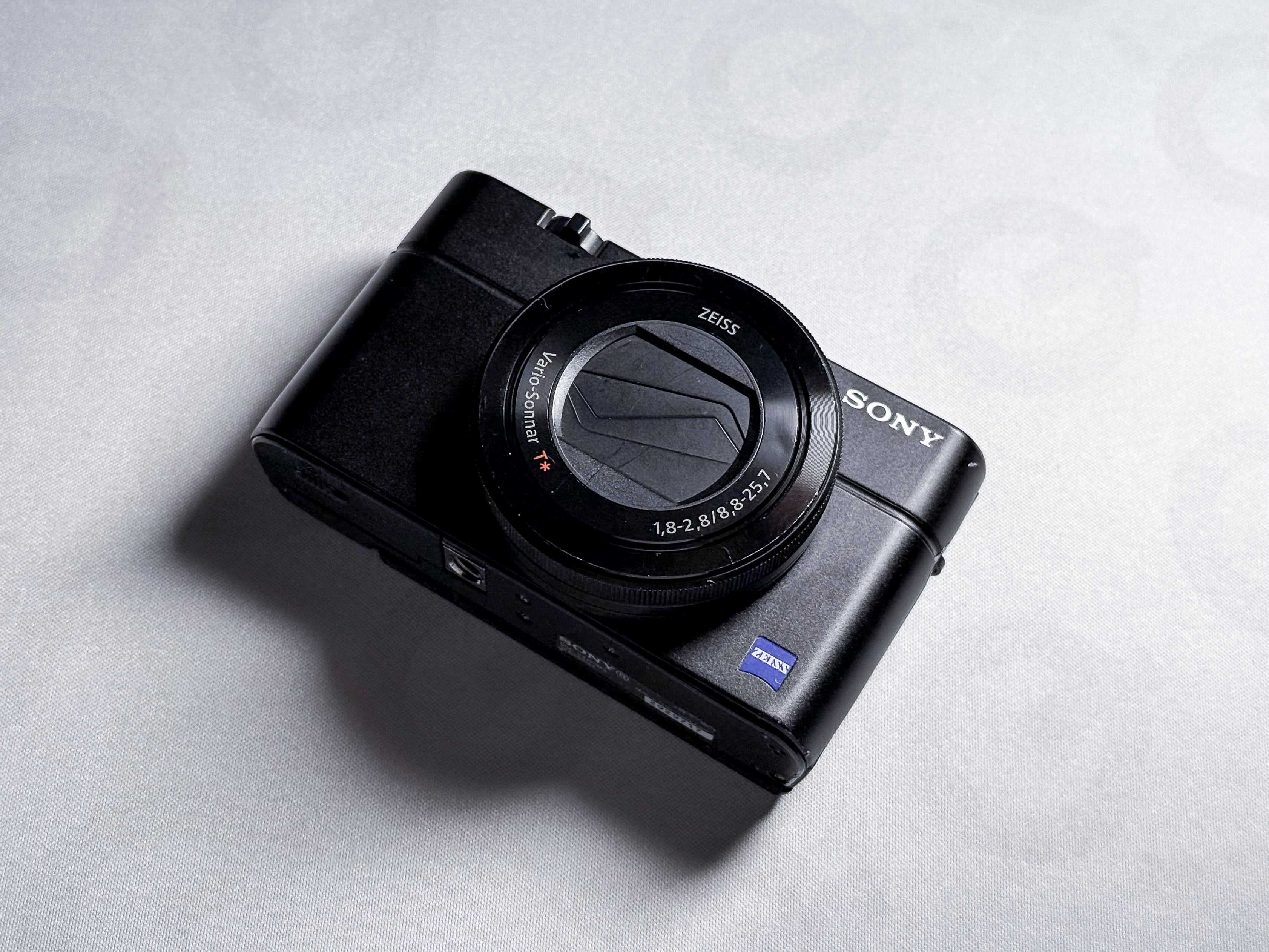 Sony RX100 III Mark 3 Cyber-shot 20,1 Mpx - 1 Year Warranty, Excellent RX 100 M3