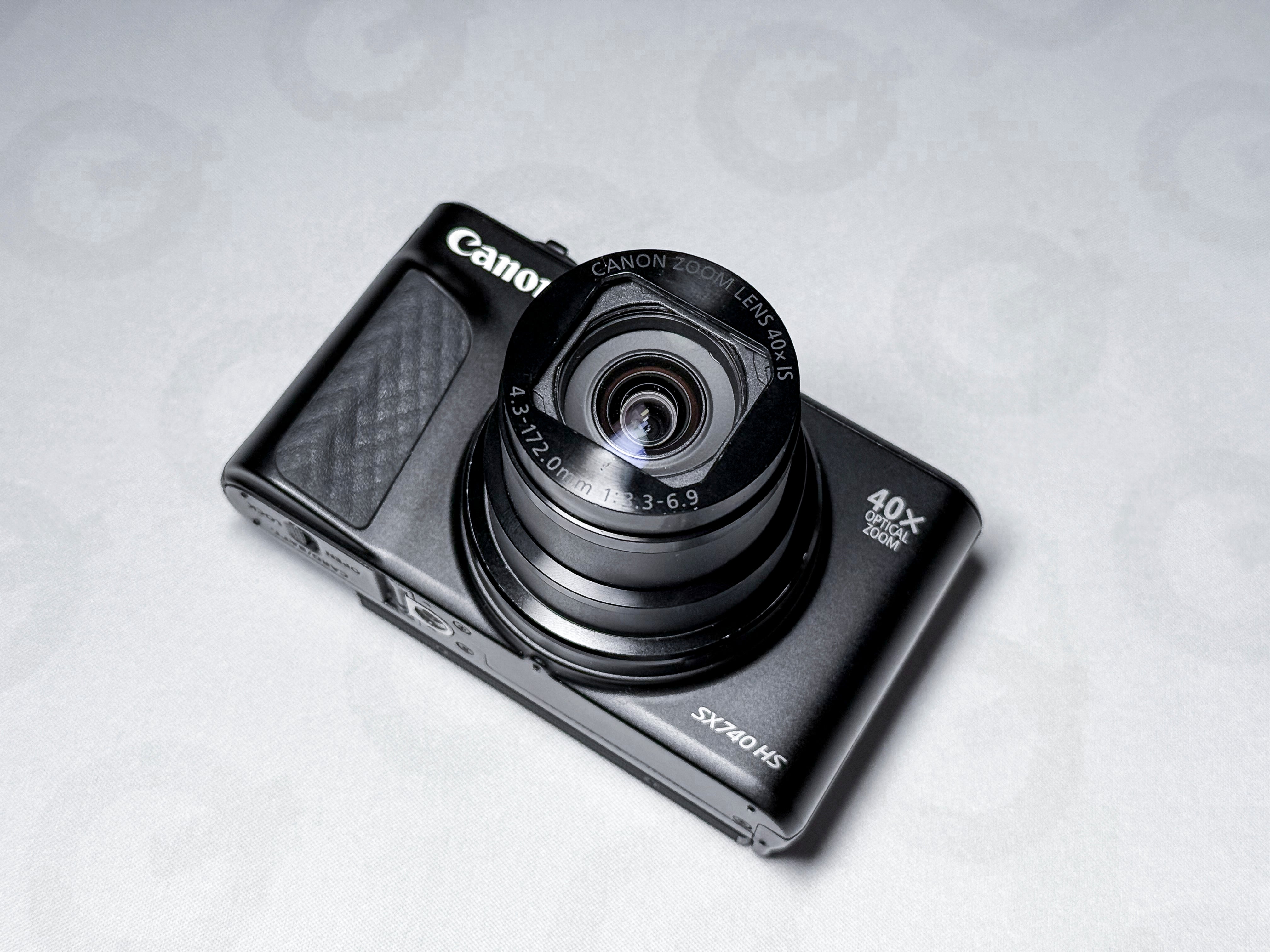 Canon SX740 HS Powershot Compact Camera 40x Zoom - Screen Issue