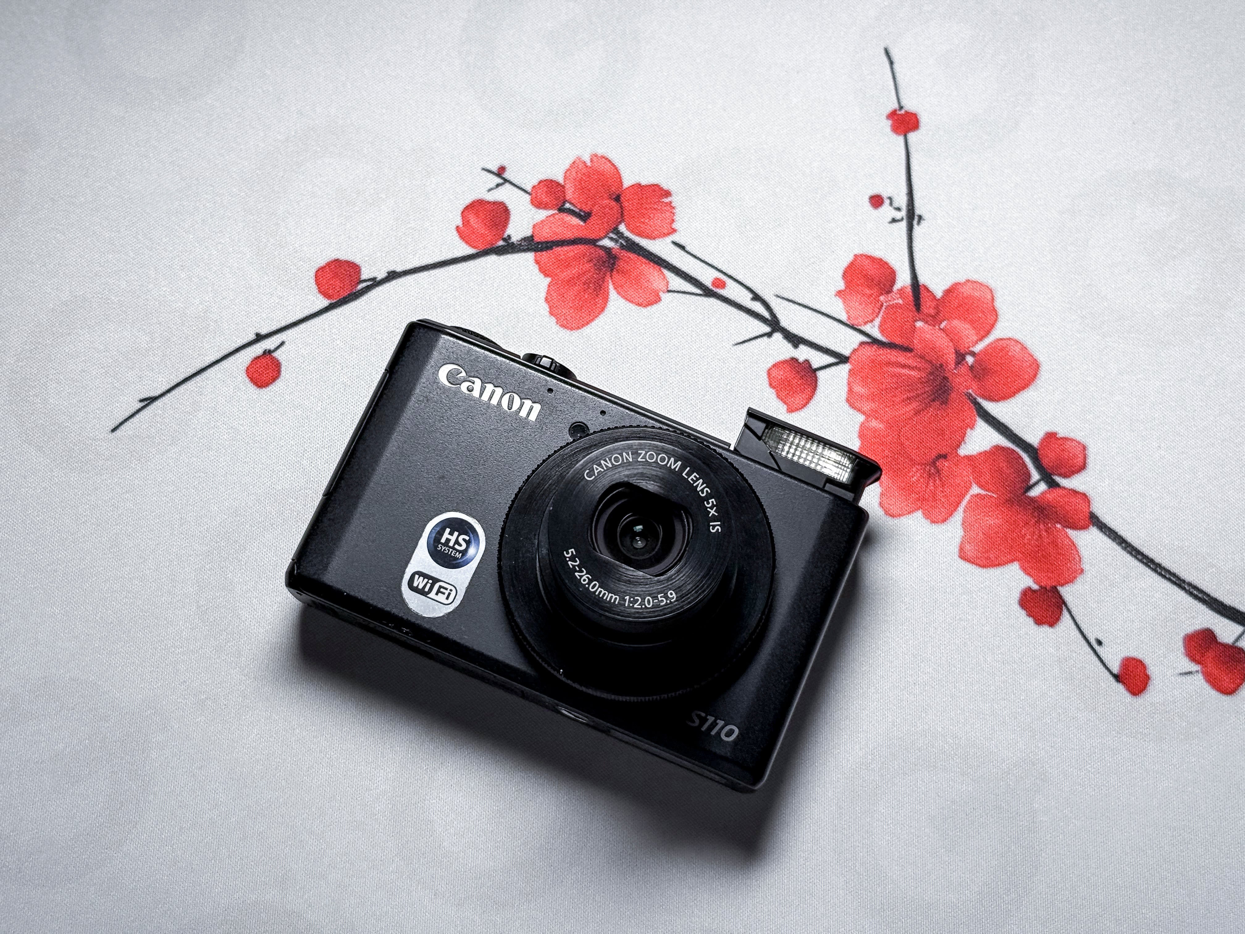 Fotocamera compatta Canon Powershot S110 con zoom 5x - 1 anno di garanzia, perfettamente funzionante