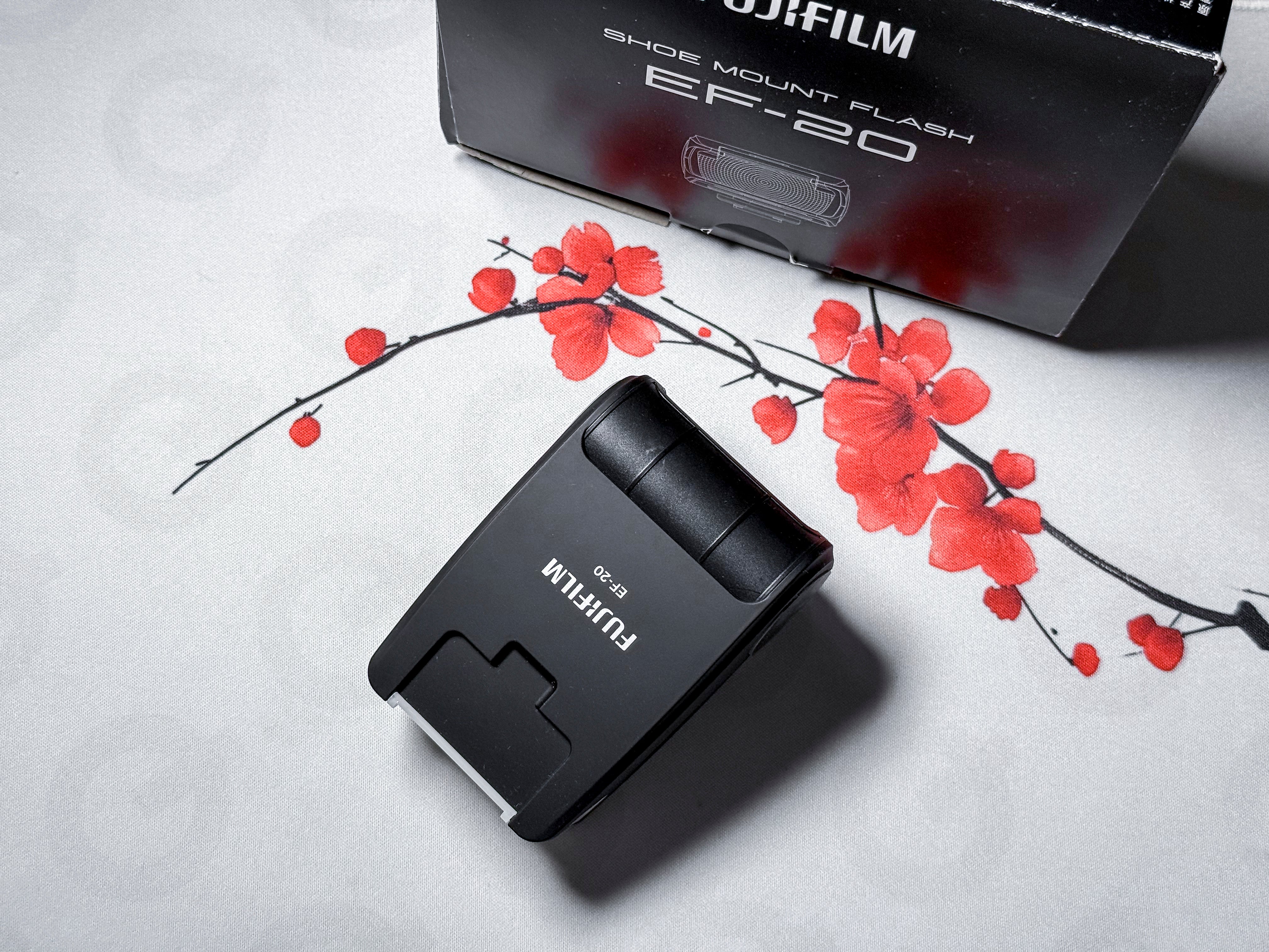 Accessorio flash Fujifilm EF-20 - Garanzia di 1 anno, eccellente, Fuji
