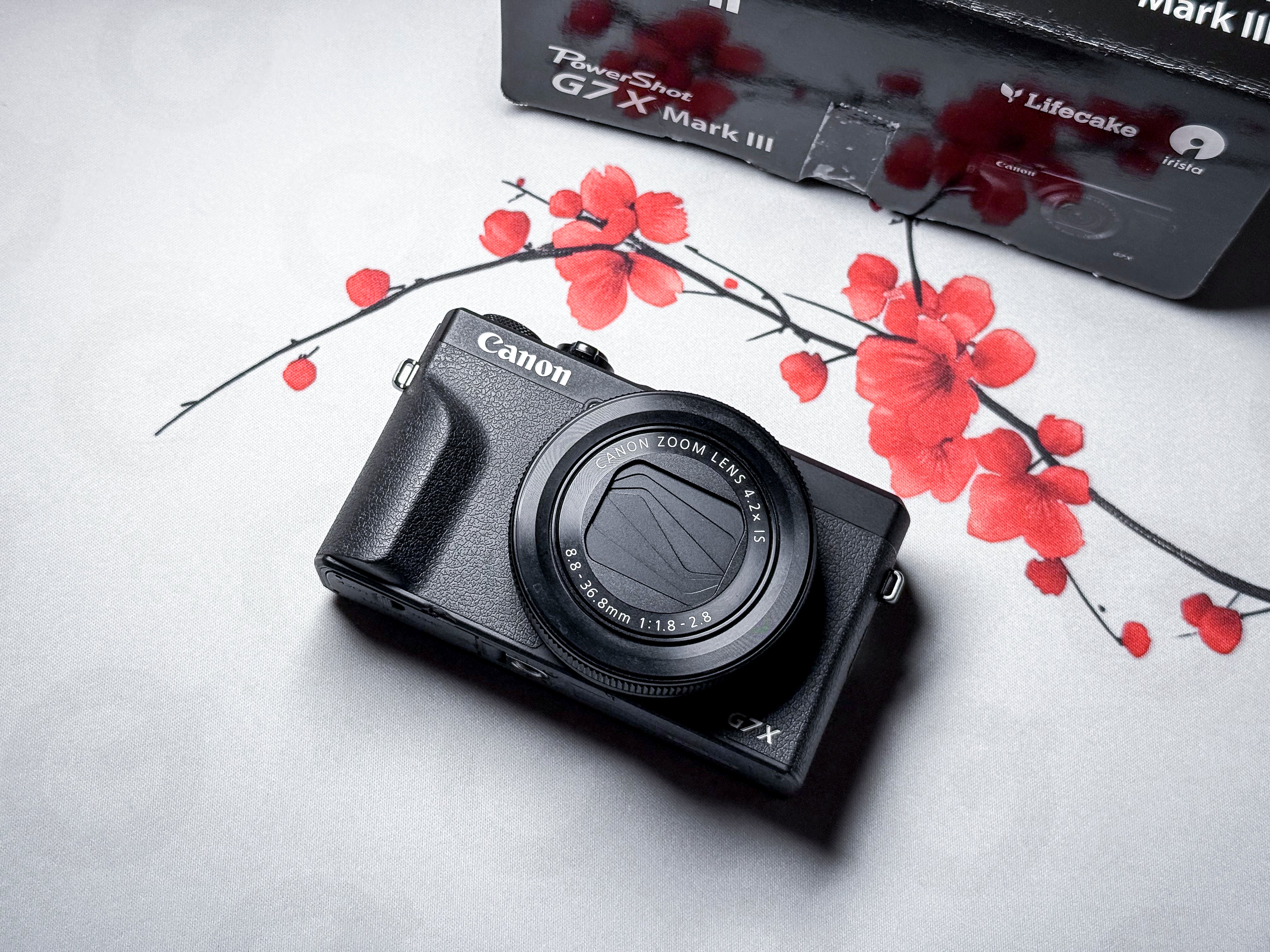 Canon G7X Mark iii 3 Powershot  Compact Camera - 1 Year Warranty, Excellent G7 X