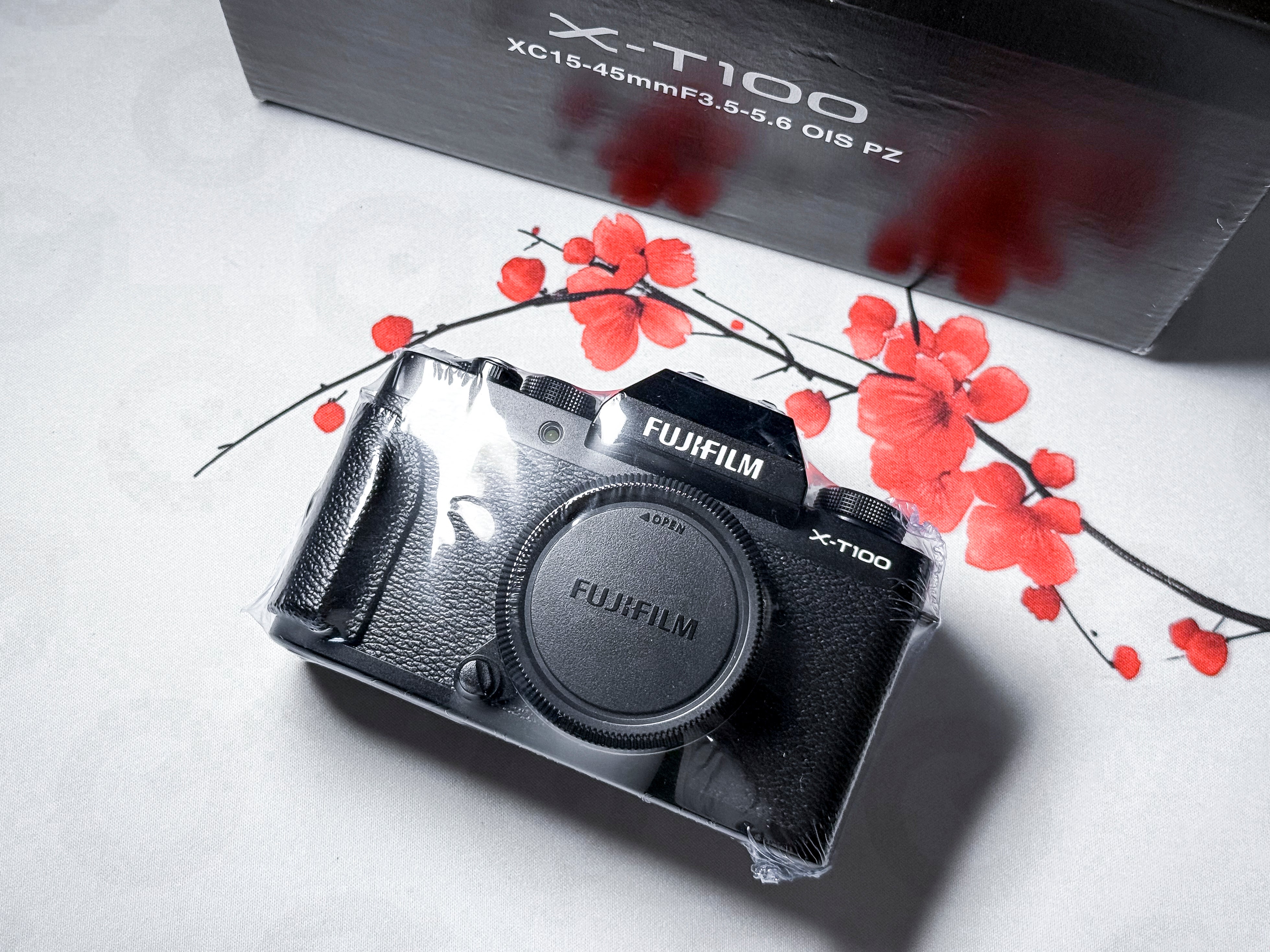Fujifilm X-T100 APS-C Mirrorless - 1 Year Warranty, Perfectly Working Fuji XT100