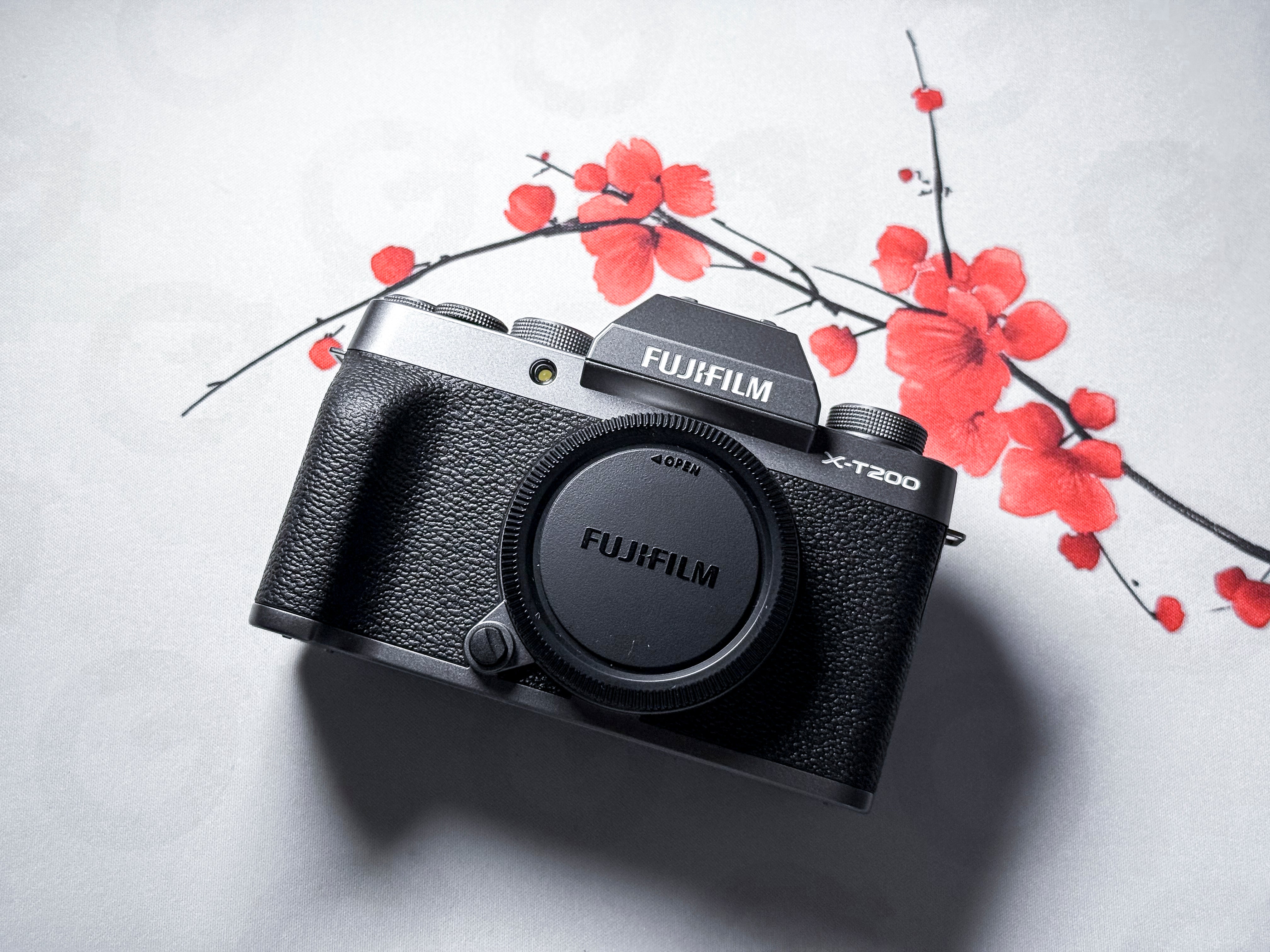 Fujifilm X-T200 APS-C Mirrorless - 1 Year Warranty, Perfectly Working Fuji XT200