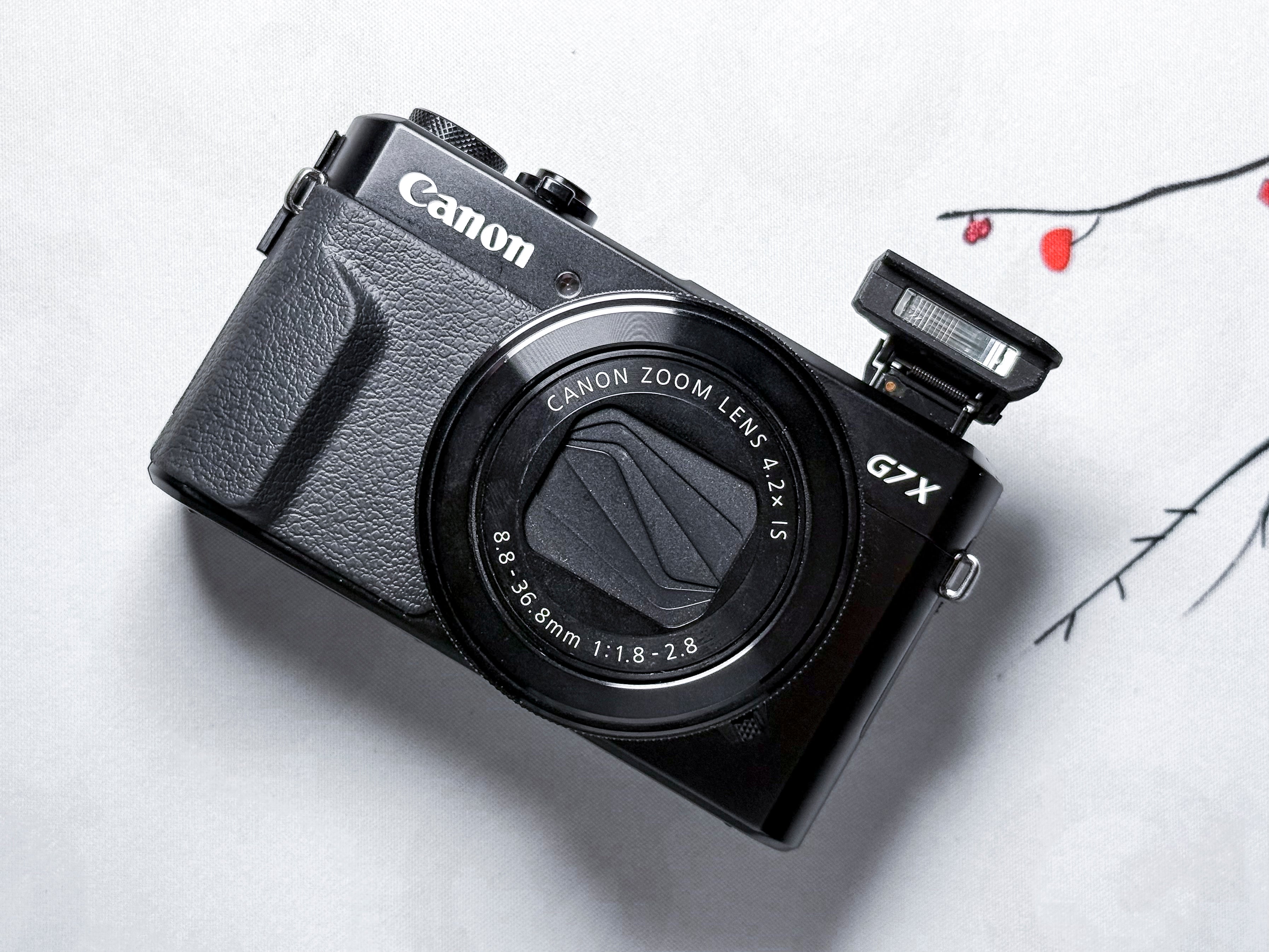 Canon G7X Mark ii 2 Powershot  Compact Camera - For Spares or Repair, Issue G7 X