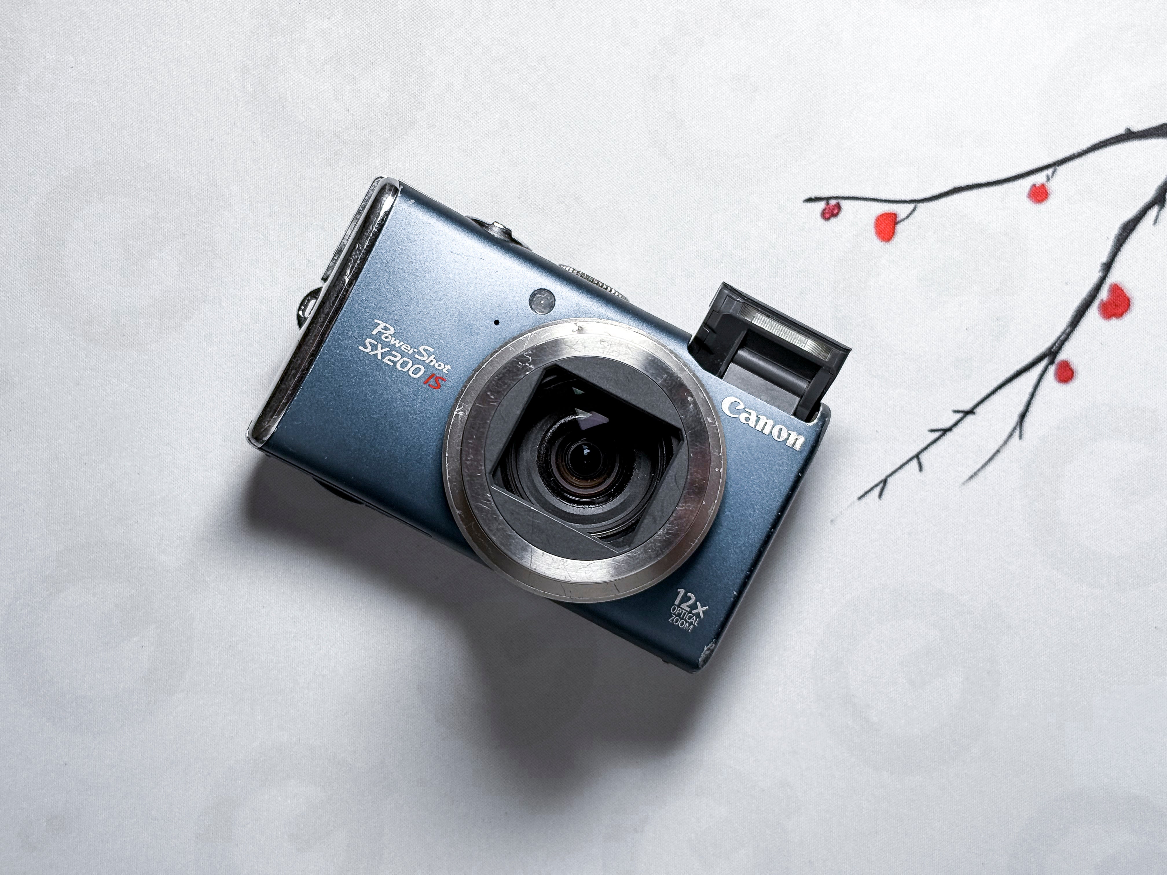 Canon SX200 IS CCD 12x Zoom - 1 Year Warranty, Perfectly Working