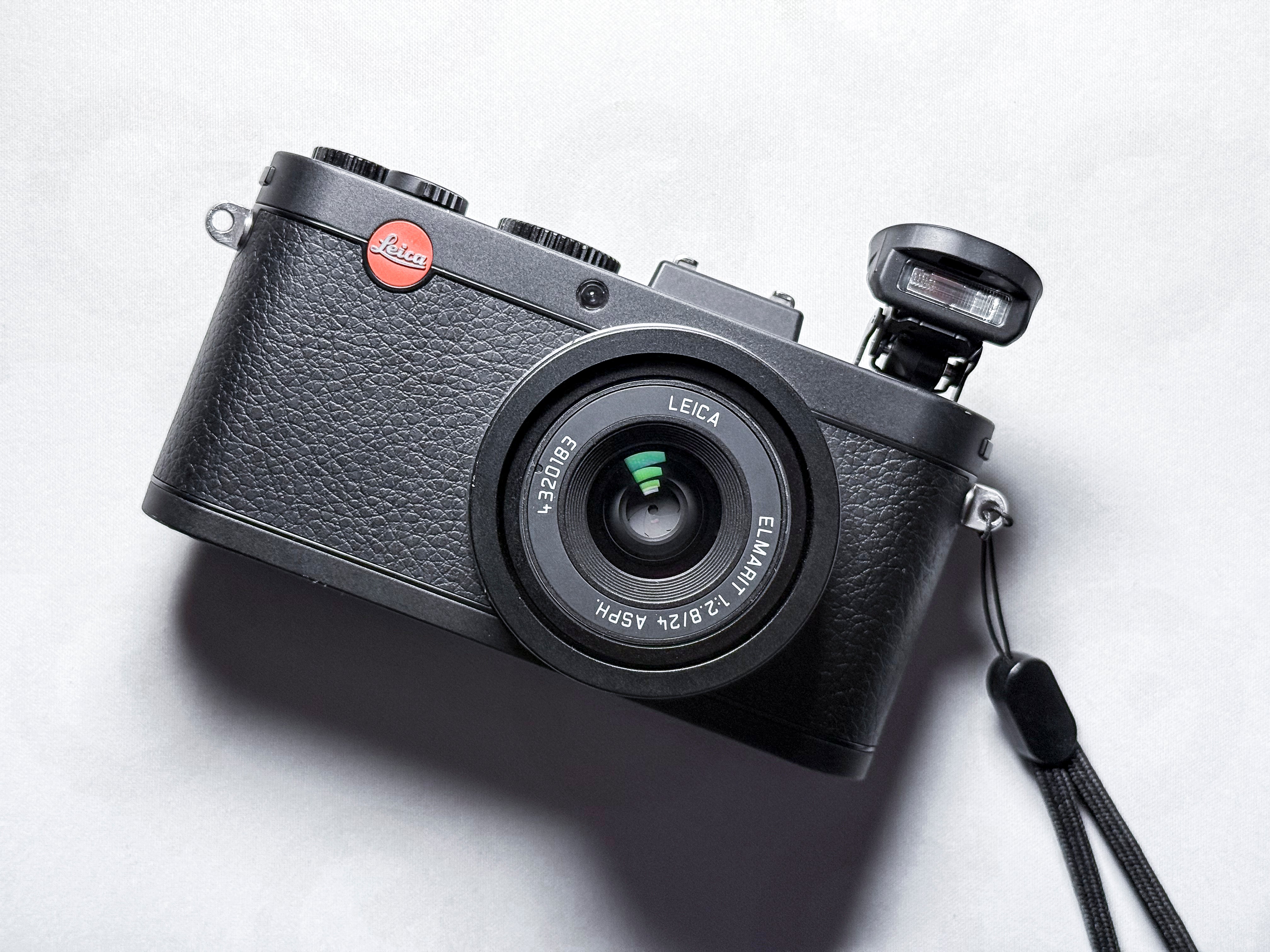 Leica X2 Premium APS-C Camera Elmarit 24mm, Exc 1 Year Warranty, Cleaned Sensor