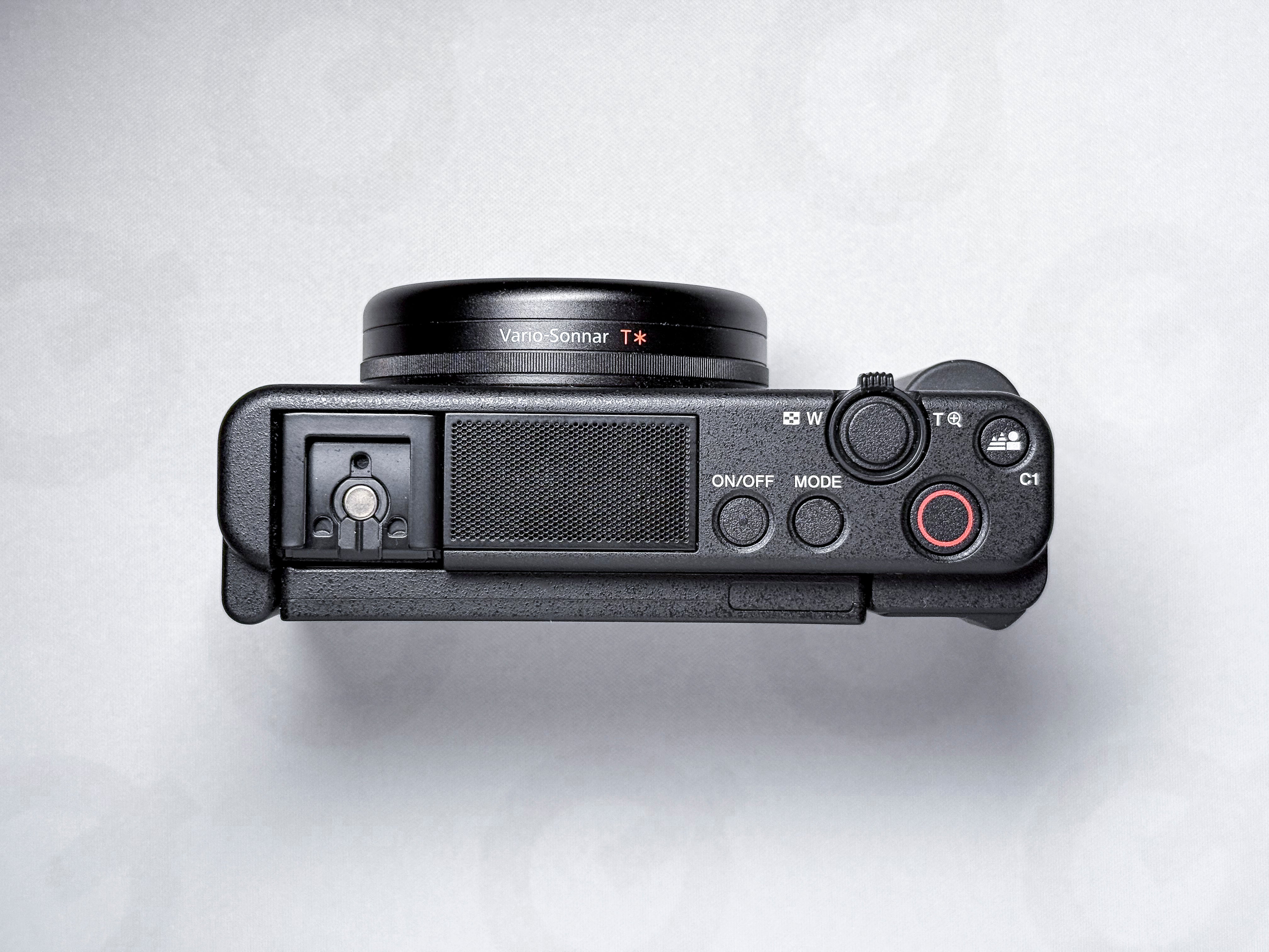 Sony ZV-1 20.1 Mpx Compact Camera 4K Vlog - 1 Year Warranty, Near Mint
