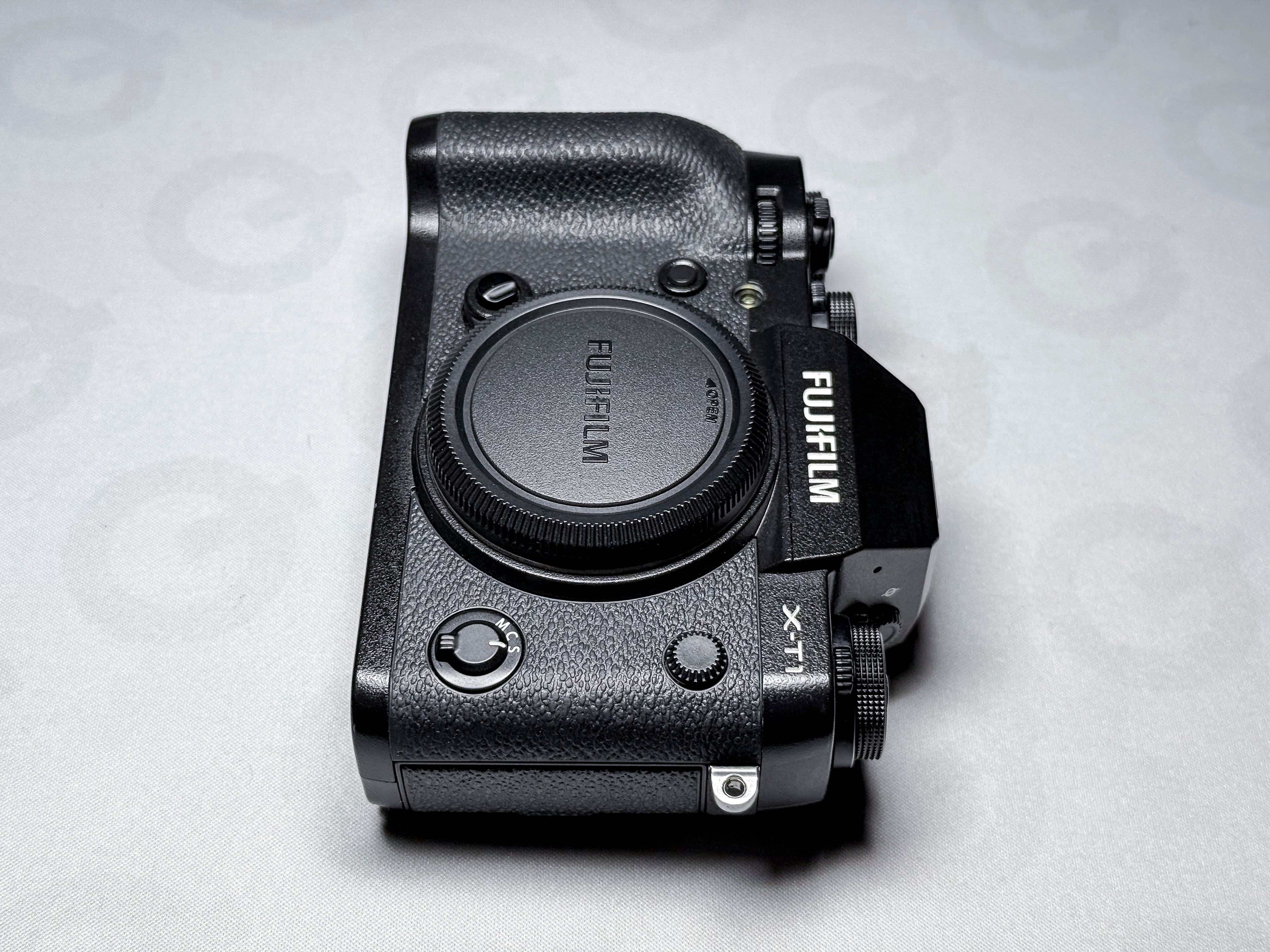 Fujifilm X-T1 Mirrorless APS-C - 1 Year Warranty, Excellent Fuji XT1