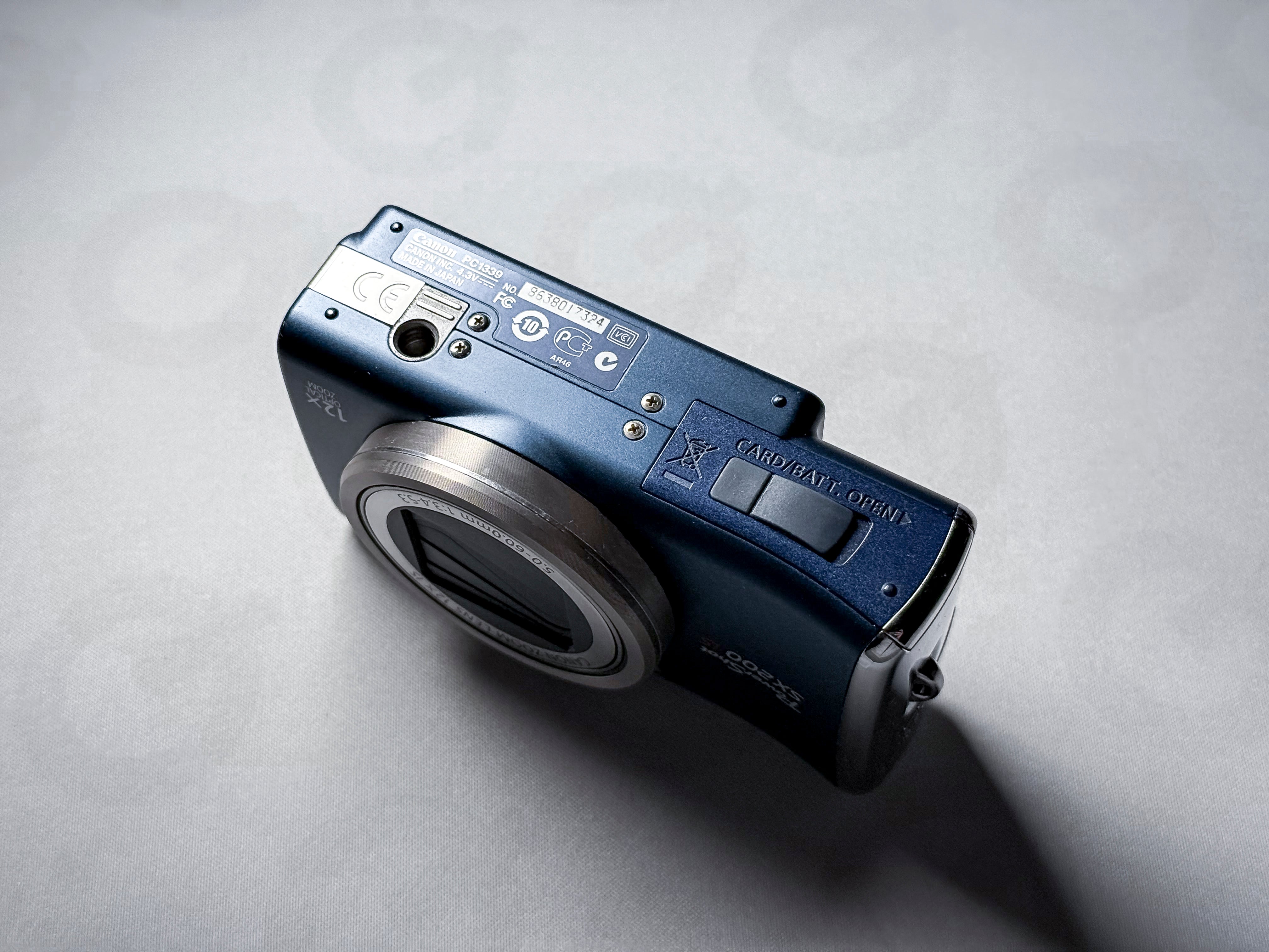 Canon SX200 IS CCD 12x Zoom Near Mint - 1 Year Warranty, Perfectly Working