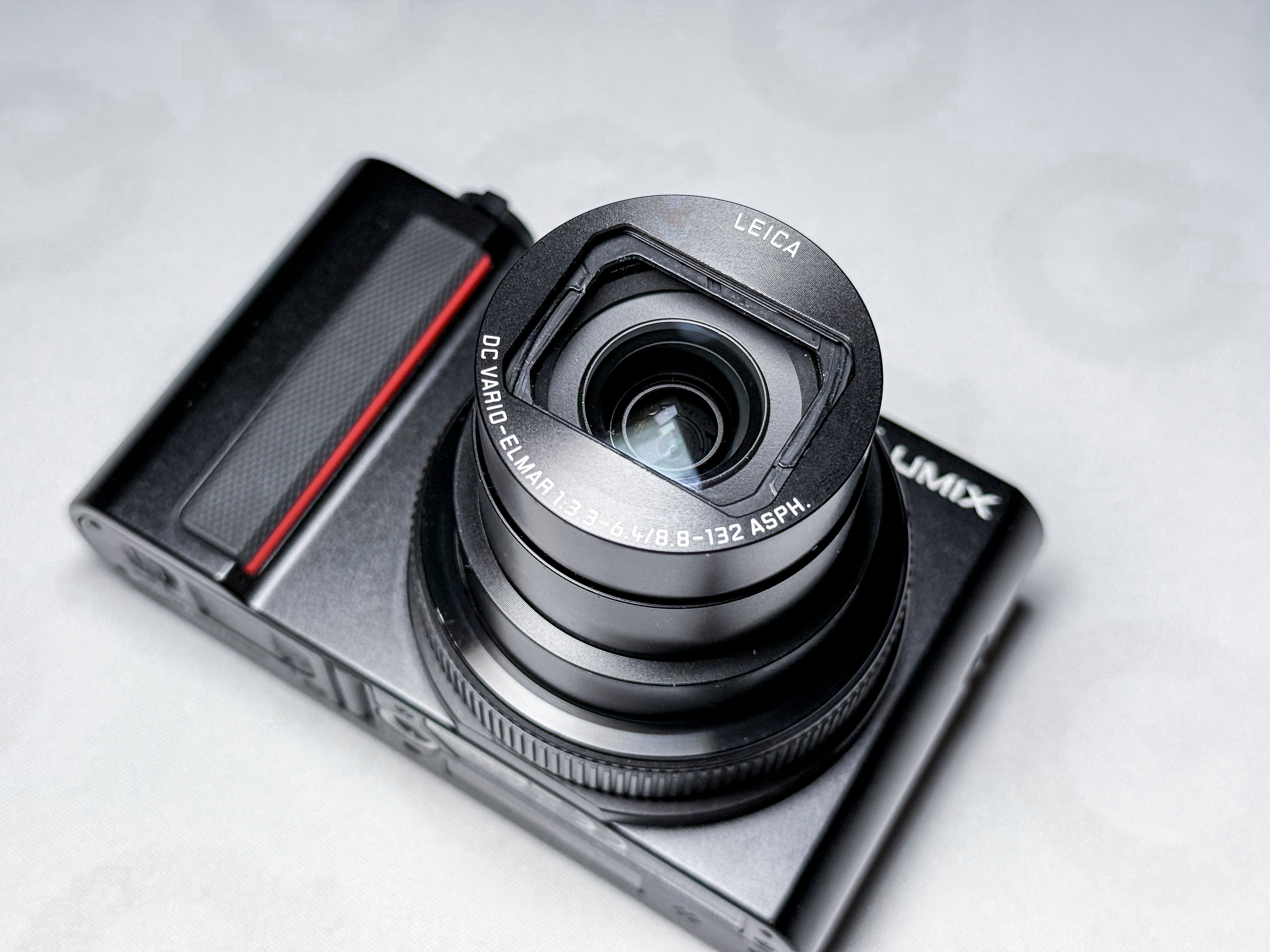 Panasonic Lumix TZ200 15x Leica Lens - 1 Year Warranty, Perfectly Working