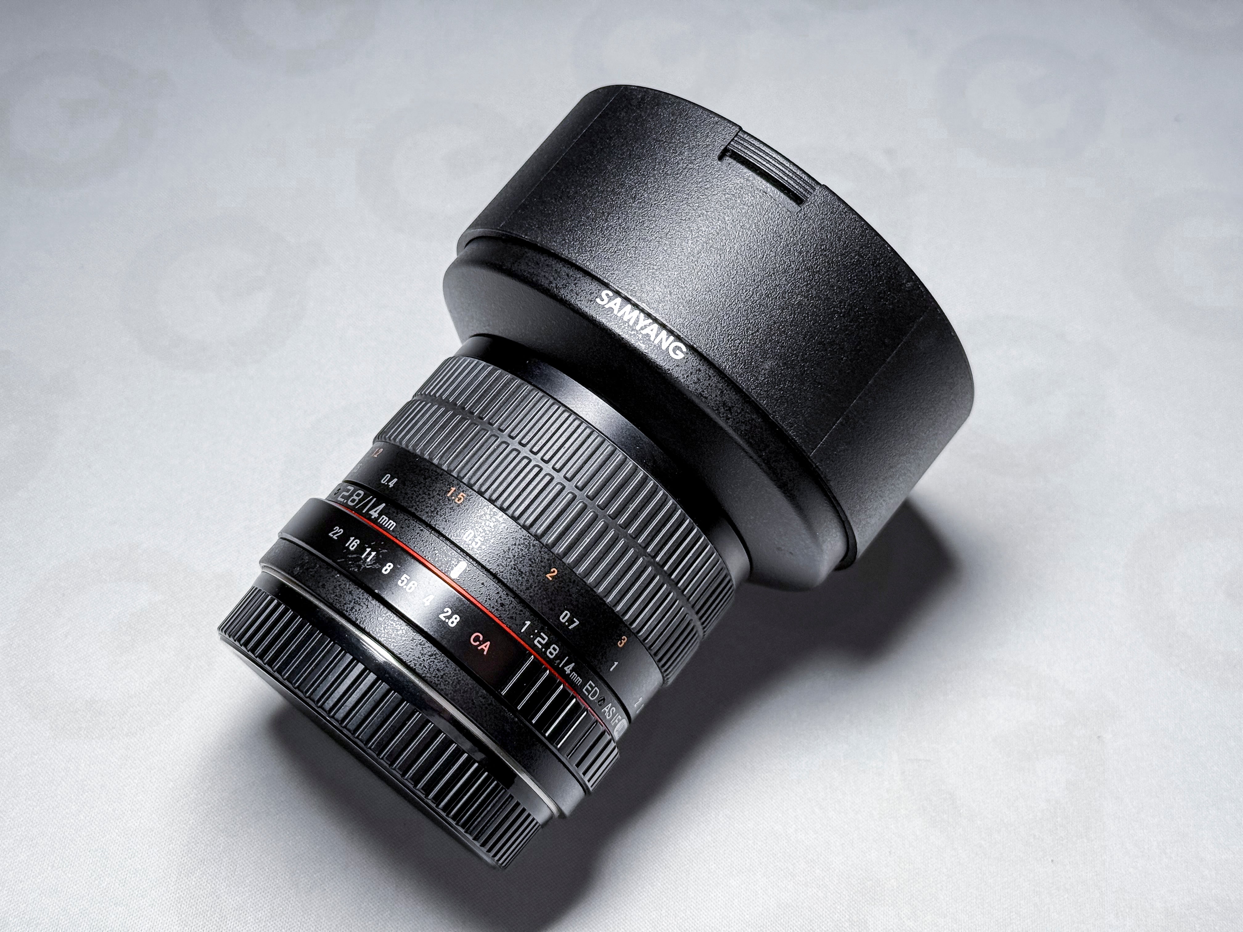 Samyang 14mm f/2.8 for Canon EF EOS Wideangle Lens - 1 Year Warranty, Excellent