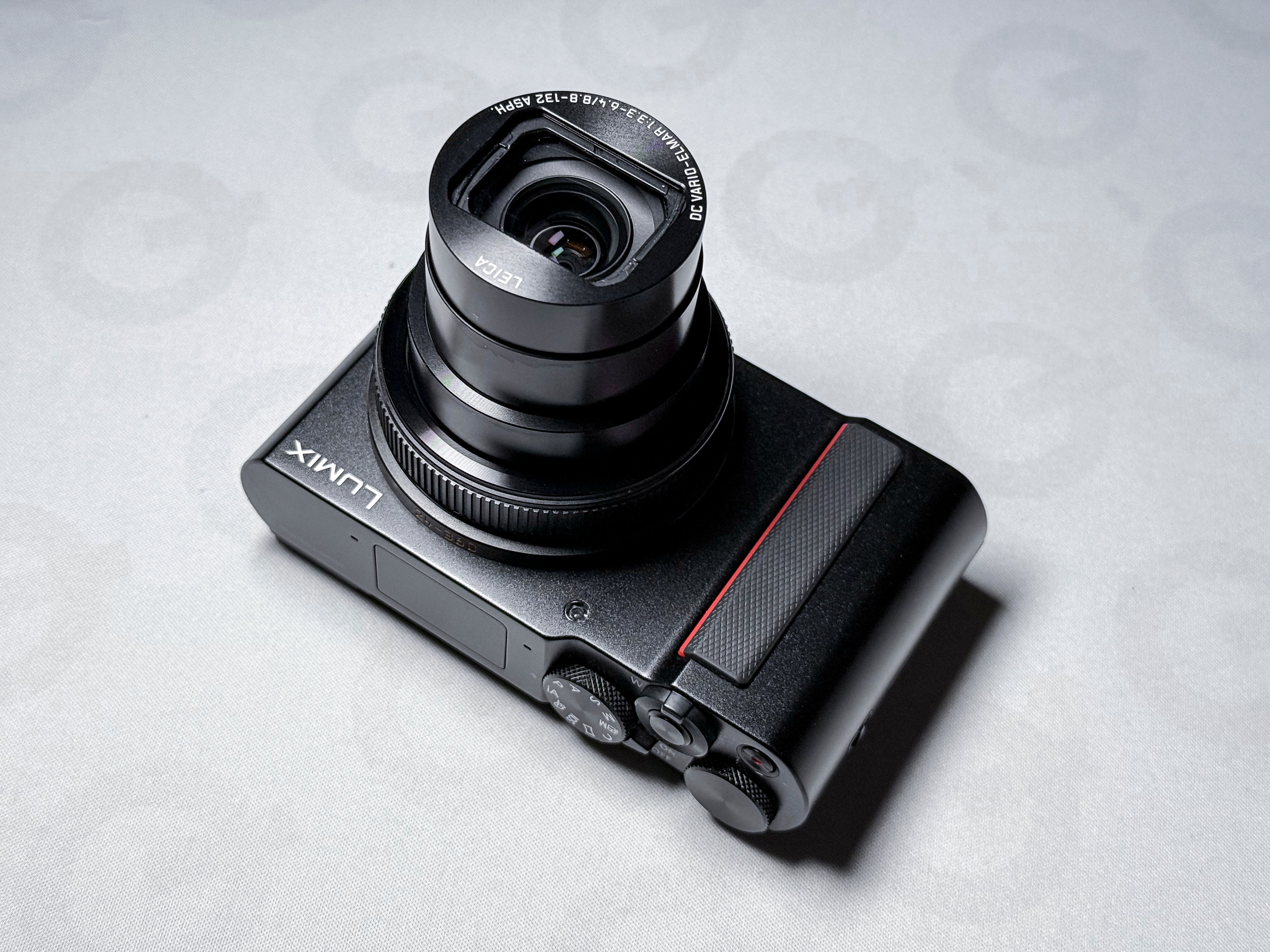 Panasonic Lumix TZ200 15x Leica Lens - 1 Year Warranty, Perfectly Working