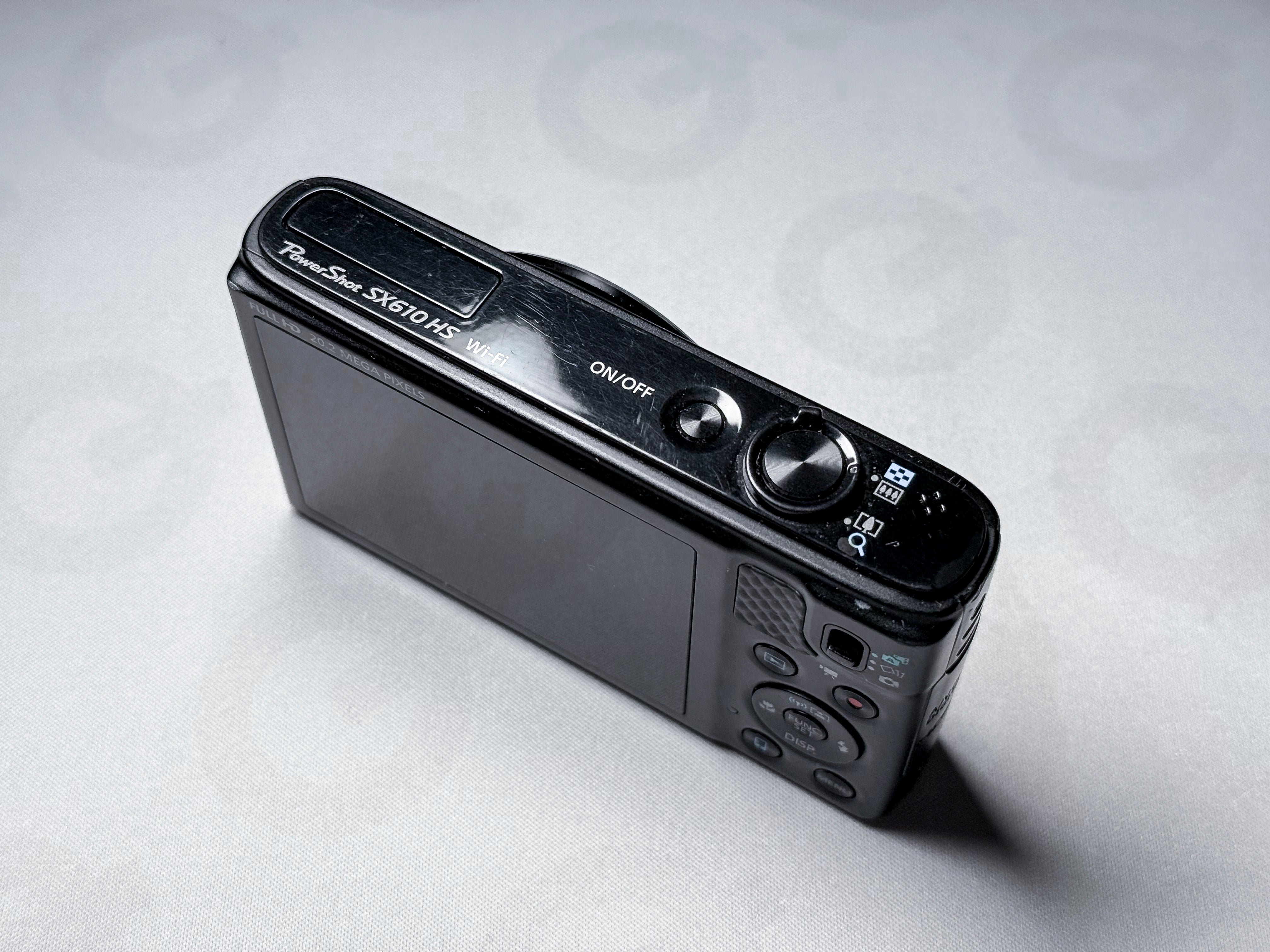 Canon SX610 HS Powershot 18x Zoom - 1 Year Warranty, Perfectly Working SX 610HS
