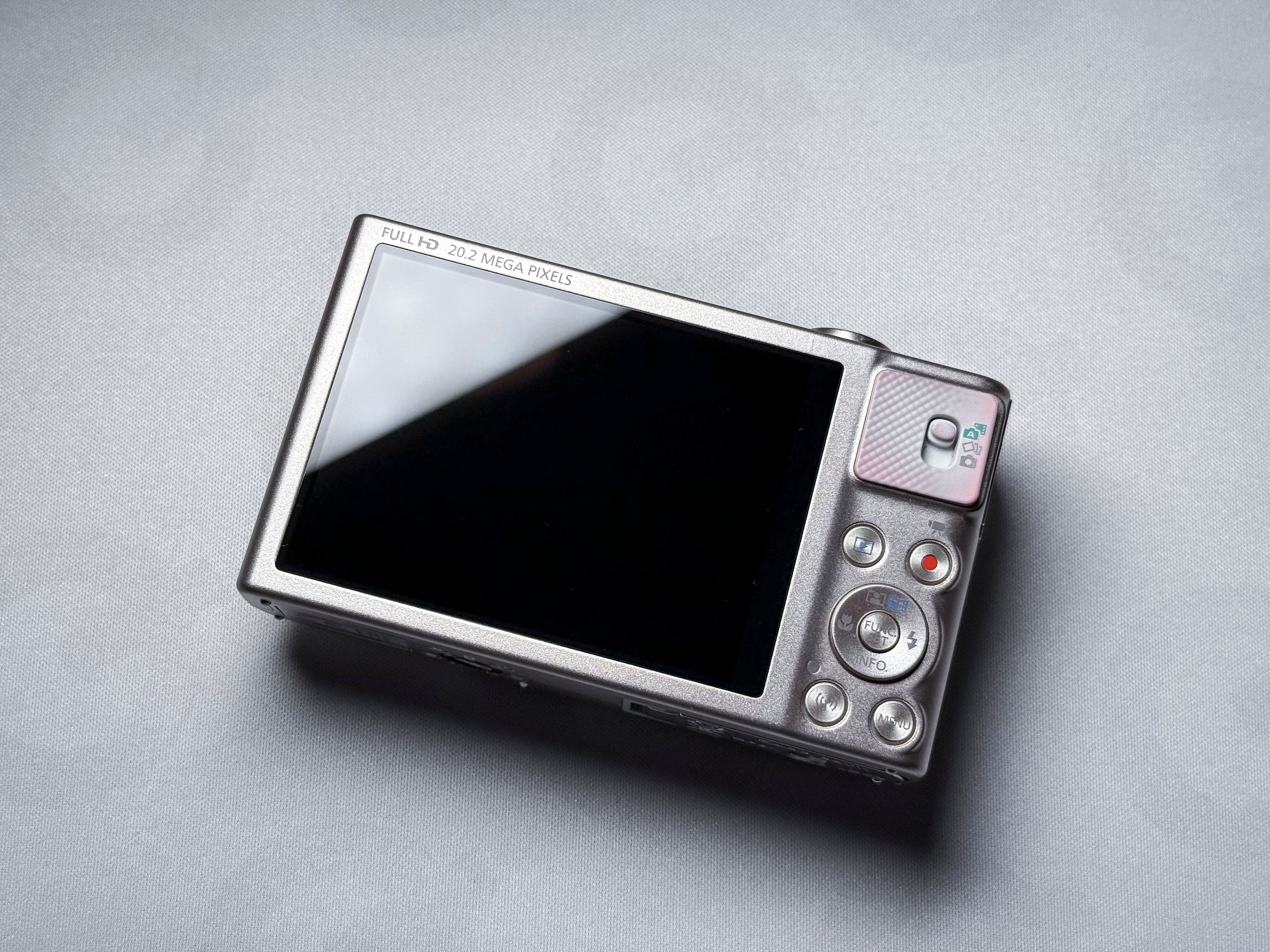Canon SX620 HS 25x Zoom Compact Camera - 1 Year Warranty, Excellent