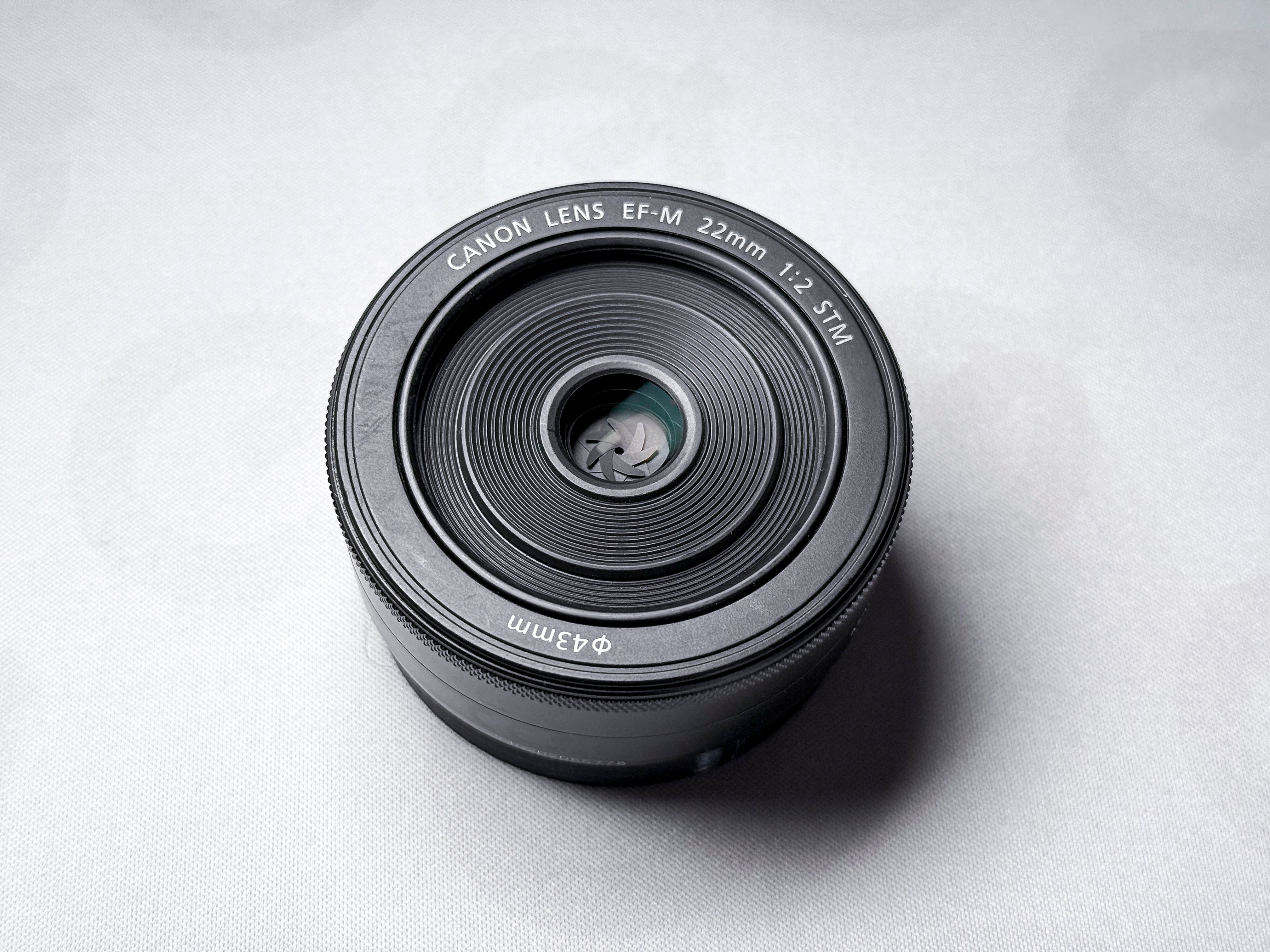 Canon EF-M 22mm f/2.0 EOS M STM Lens - Warranty, Perfectly Working