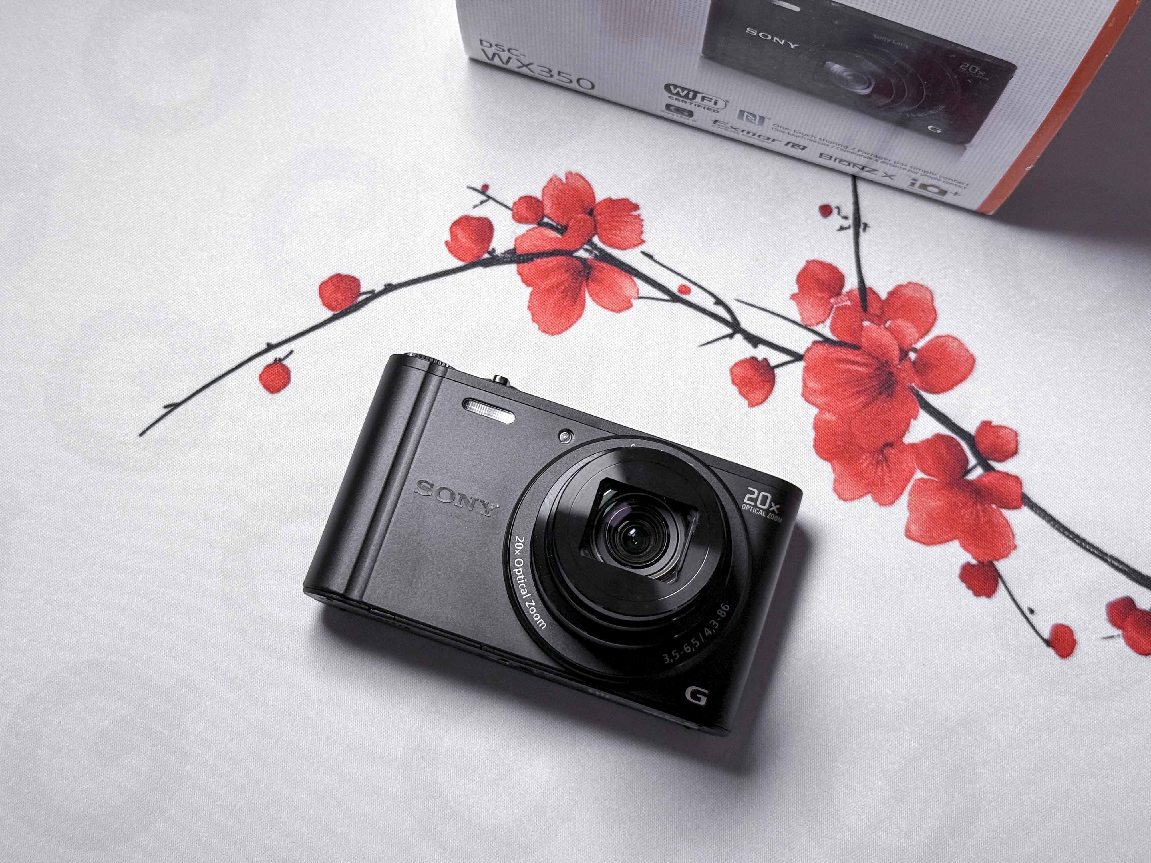 Sony WX350 Cyber-shot Digital Camera 20x - 1 Year Warranty, Mint