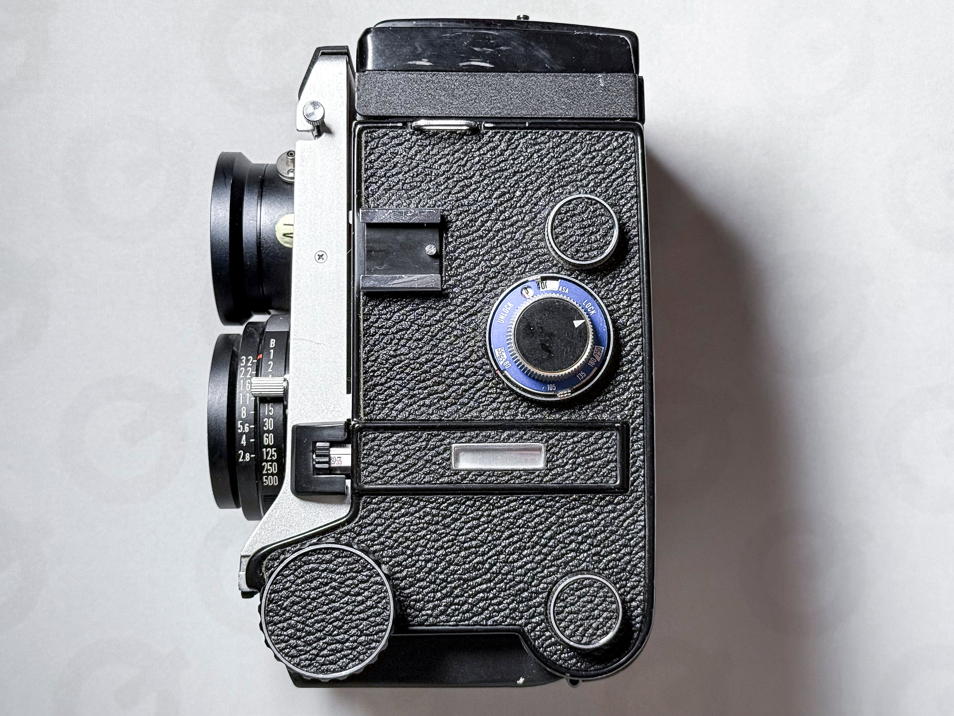 Mamiya C330 + Sekor 80mm f/2.8  Blue Dot Medium Format 120 Film Camera - Tested