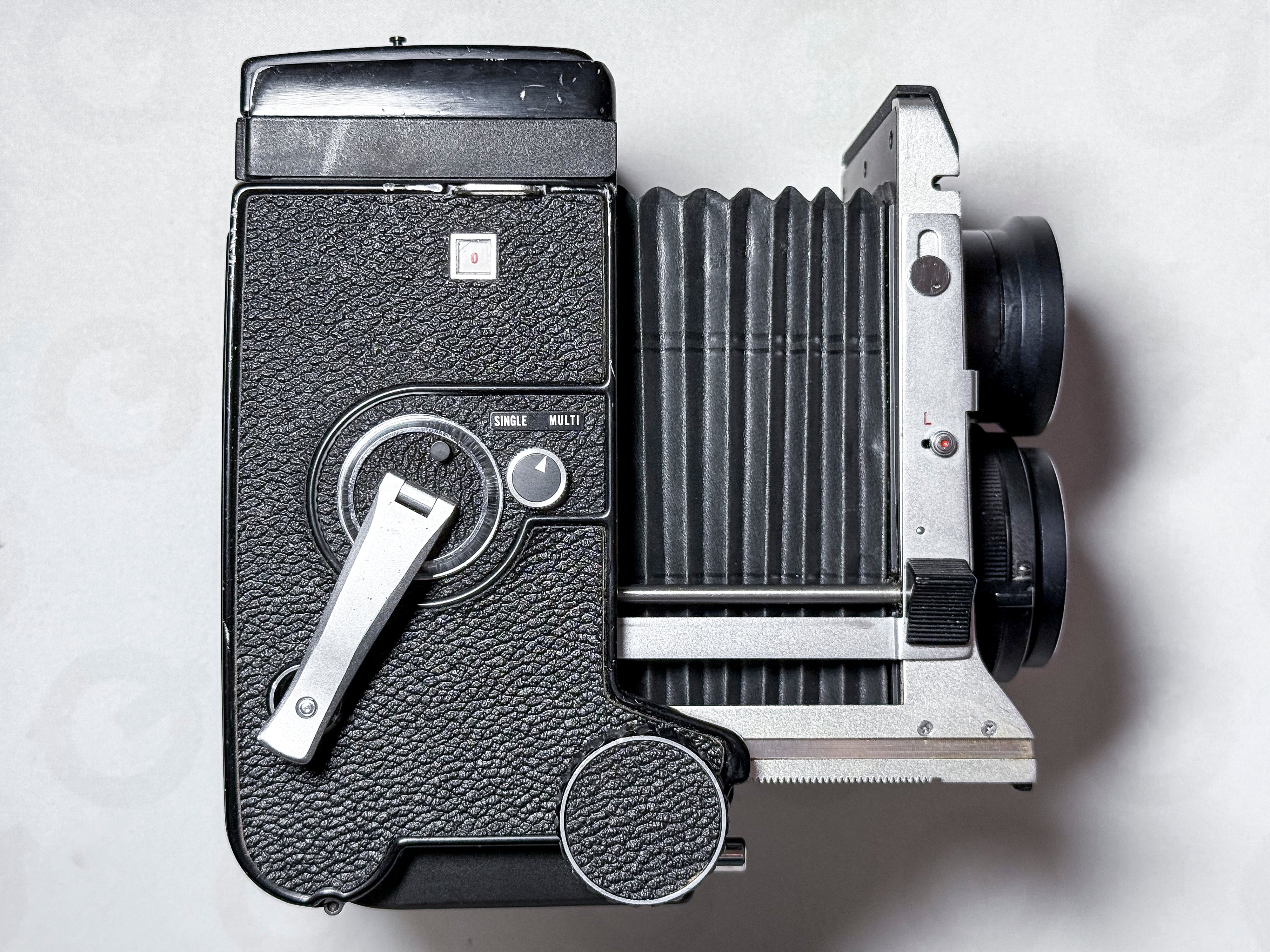 Mamiya C330 + Sekor 80mm f/2.8  Blue Dot Medium Format 120 Film Camera - Tested