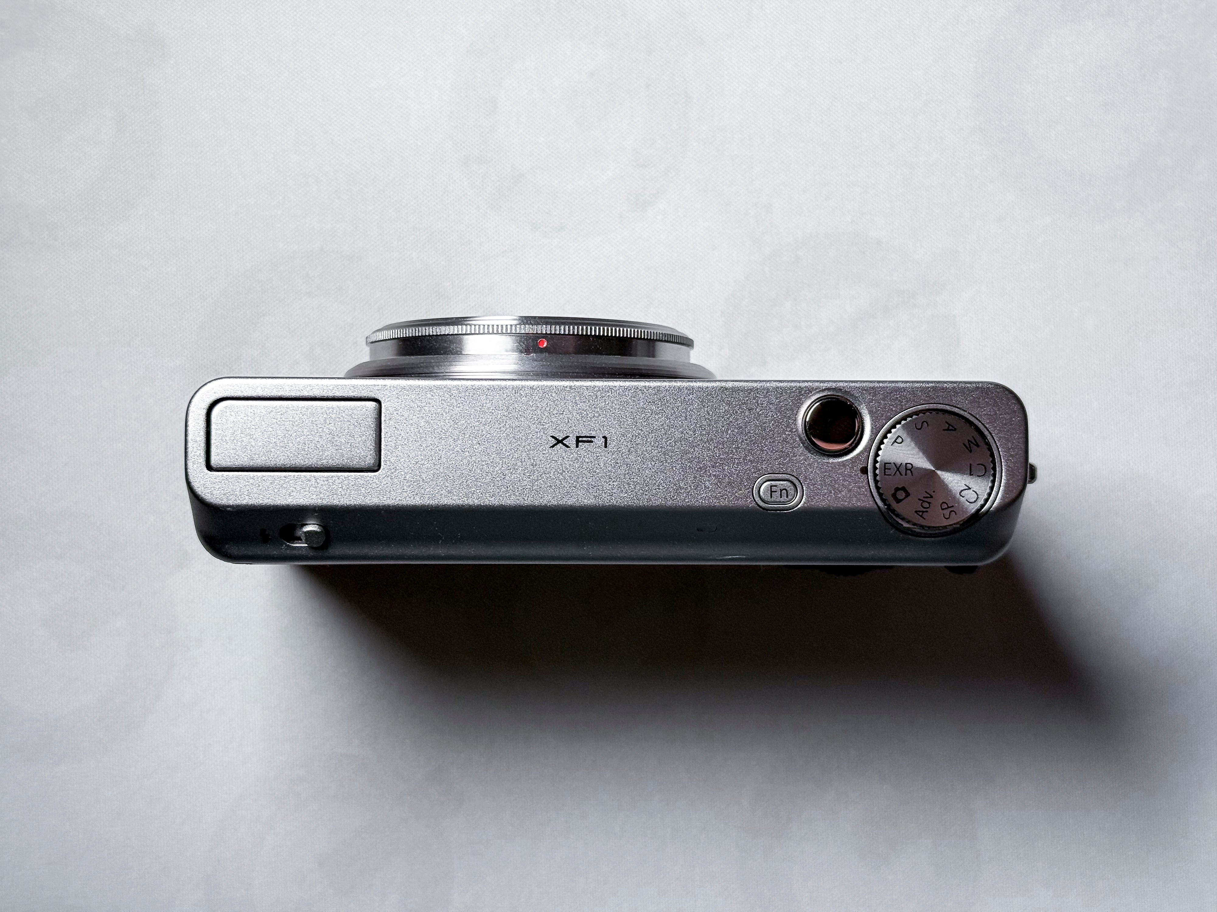 Rare Fujifilm XF1 Compact Camera- 1 Year Warranty, Near Mint, Excellent