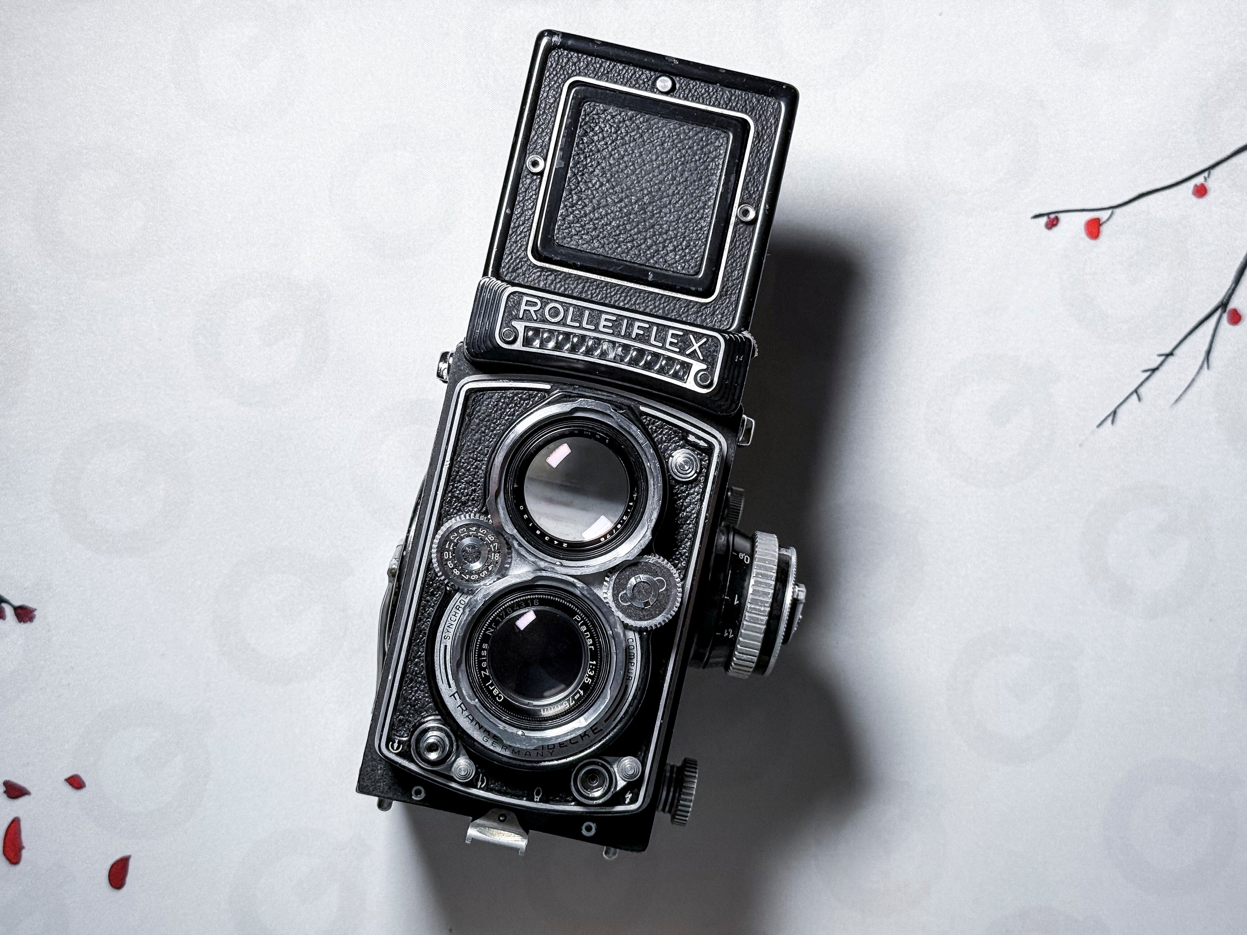 Rolleiflex 3.5E Zeiss Planar TLR Film Camera - Working, Read Desc.
