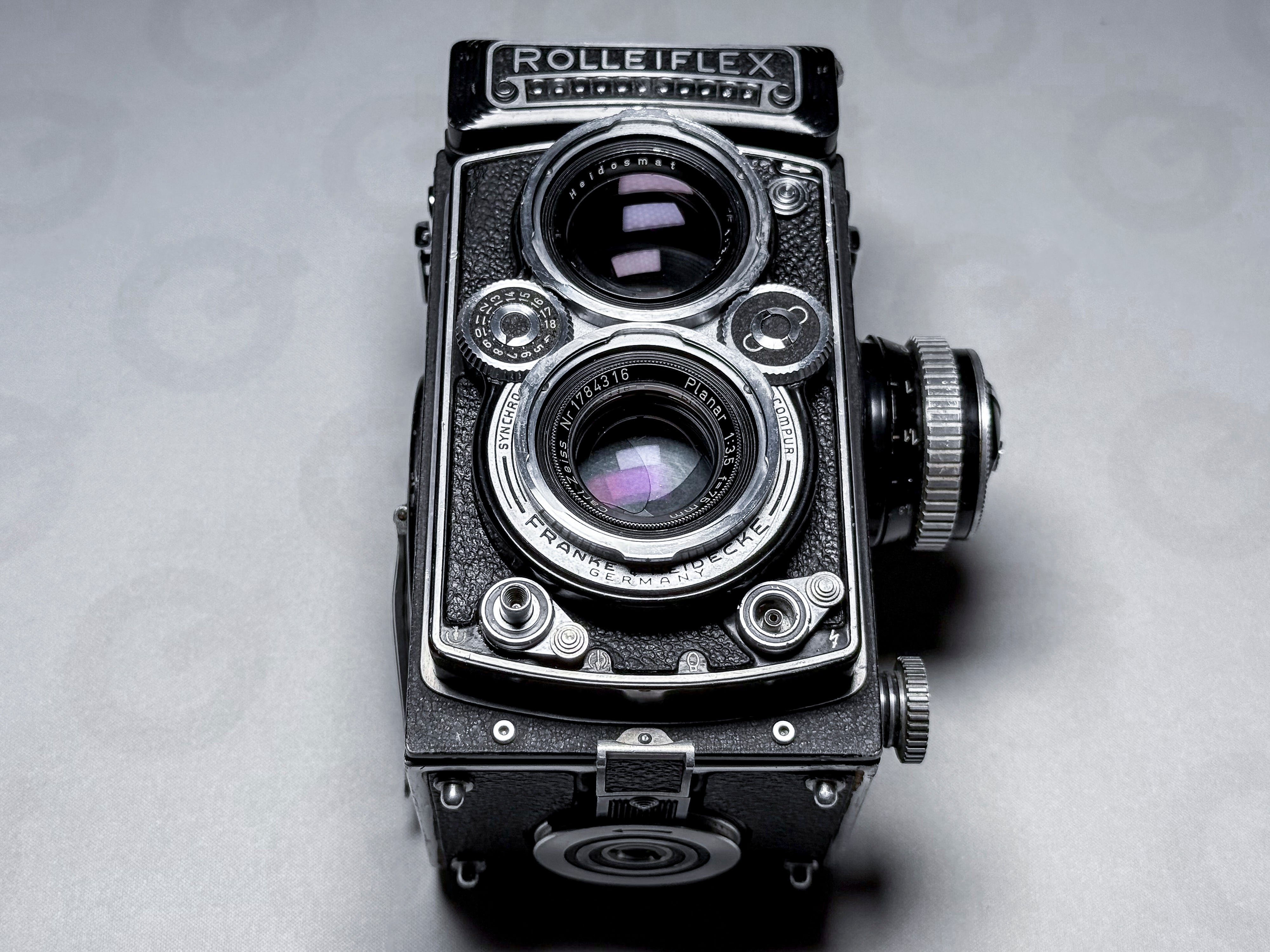 Rolleiflex 3.5E Zeiss Planar TLR Film Camera - Working, Read Desc.