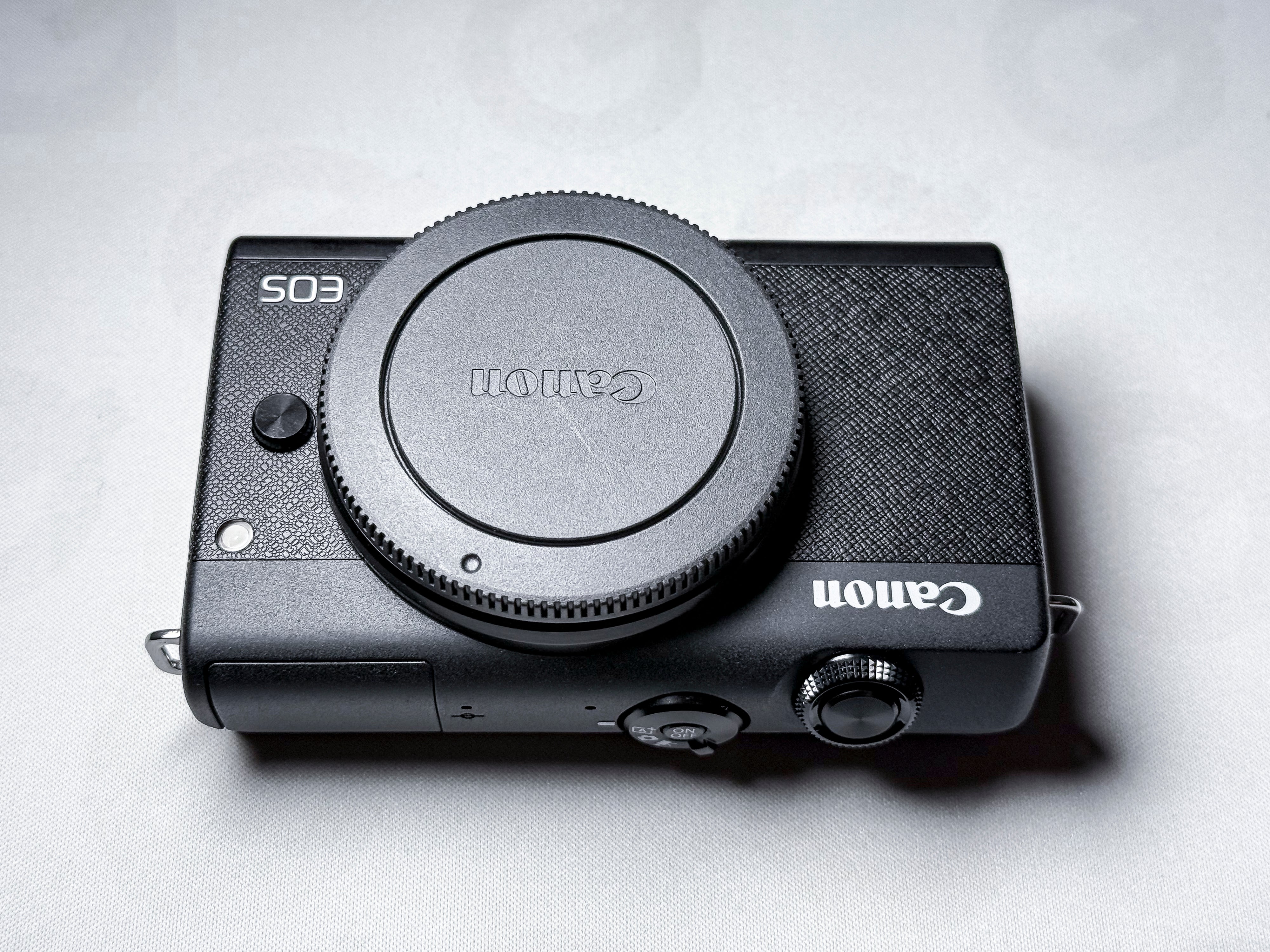 Canon EOS M200 + 15-45mm - Mirrorless Camera EF-M 4K - Warranty, Near Mint