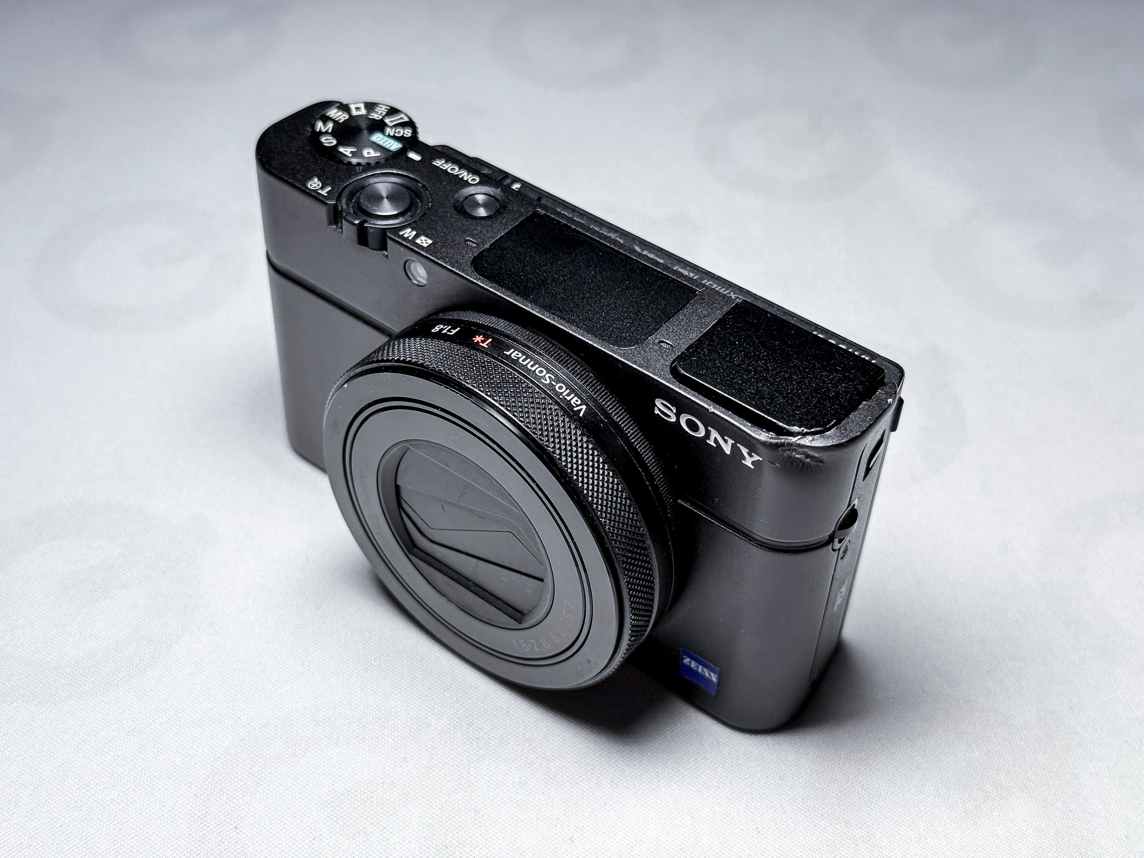 Sony RX100 IV 4 Cyber-Shot - 1 Year Warranty, Perfectly Working RX 100 Mark 4