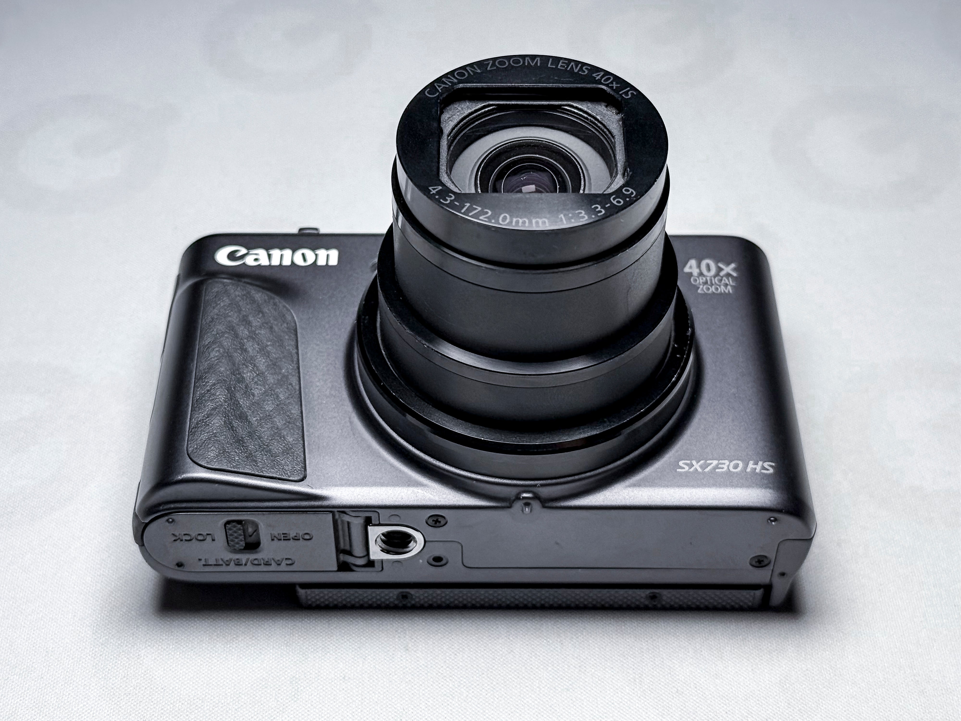 Canon SX730 HS Powershot Compact Camera 40x Zoom - 1 Year Warranty, Near Mint
