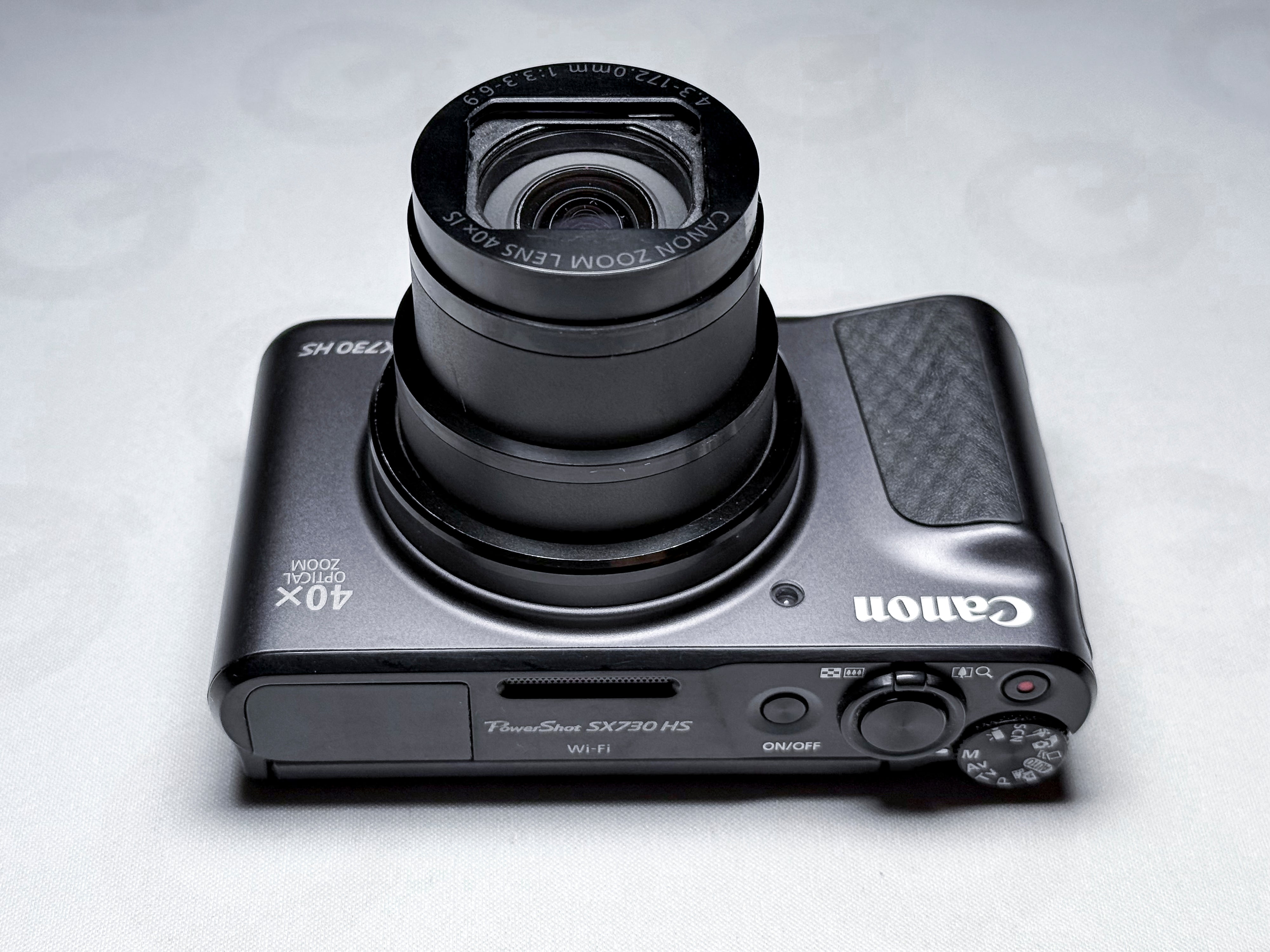 Canon SX730 HS Powershot Compact Camera 40x Zoom - 1 Year Warranty, Near Mint