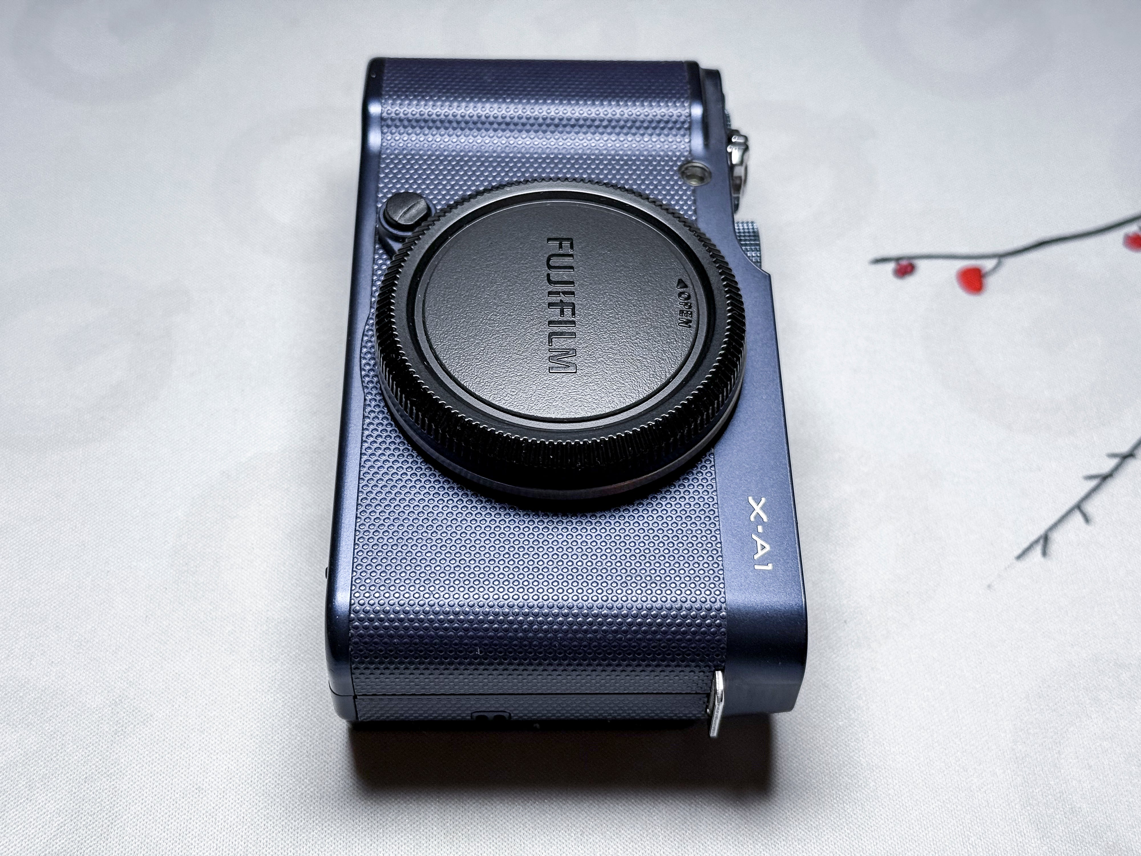 Fotocamera mirrorless Fujifilm X-A1 16,3 Mpx - 1 anno di garanzia, quasi perfetta XA1
